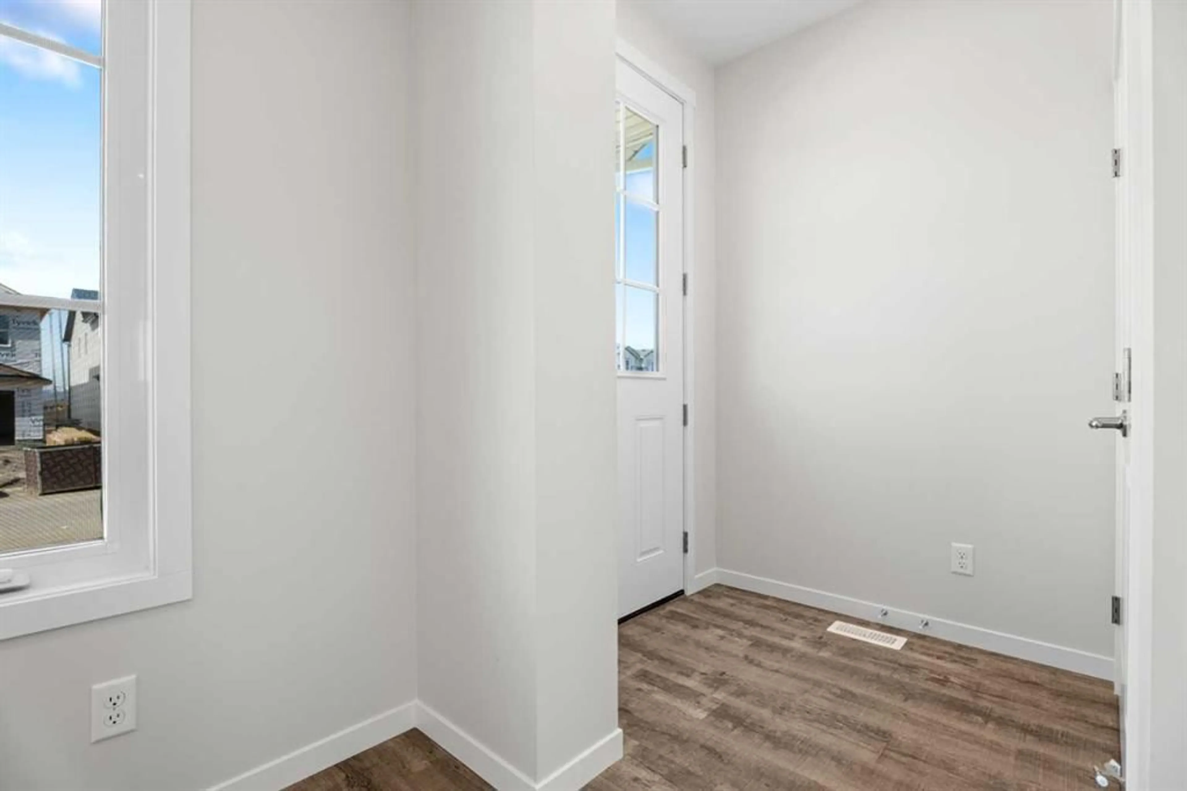 pillar/IMG-A2215964_5.jpg
