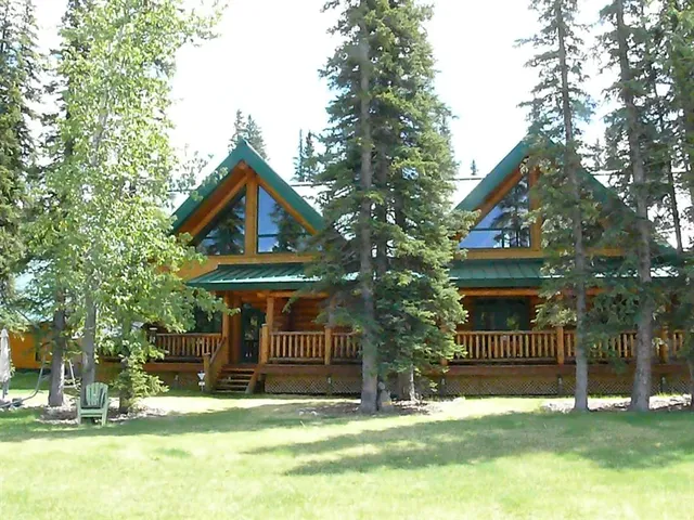 104 White Ave, Bragg Creek 4