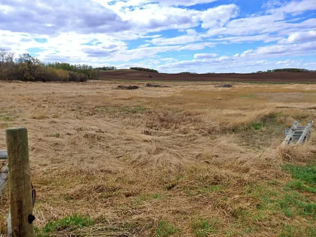 503050 RR 50, Rural Vermilion River, County of 3