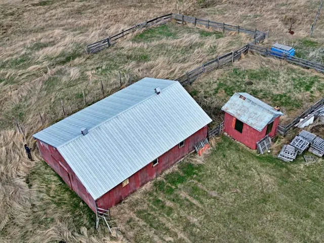 503050 RR 50, Rural Vermilion River, County of 5