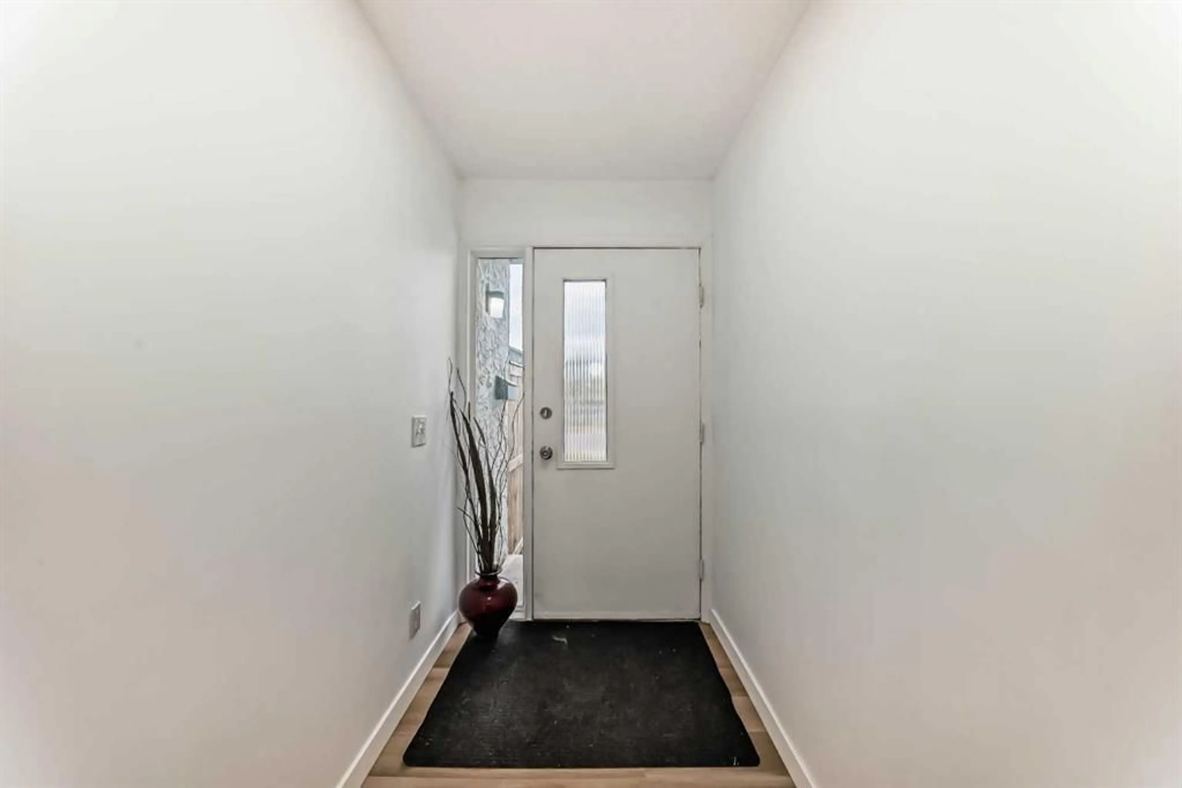 pillar/IMG-A2219490_5.jpg
