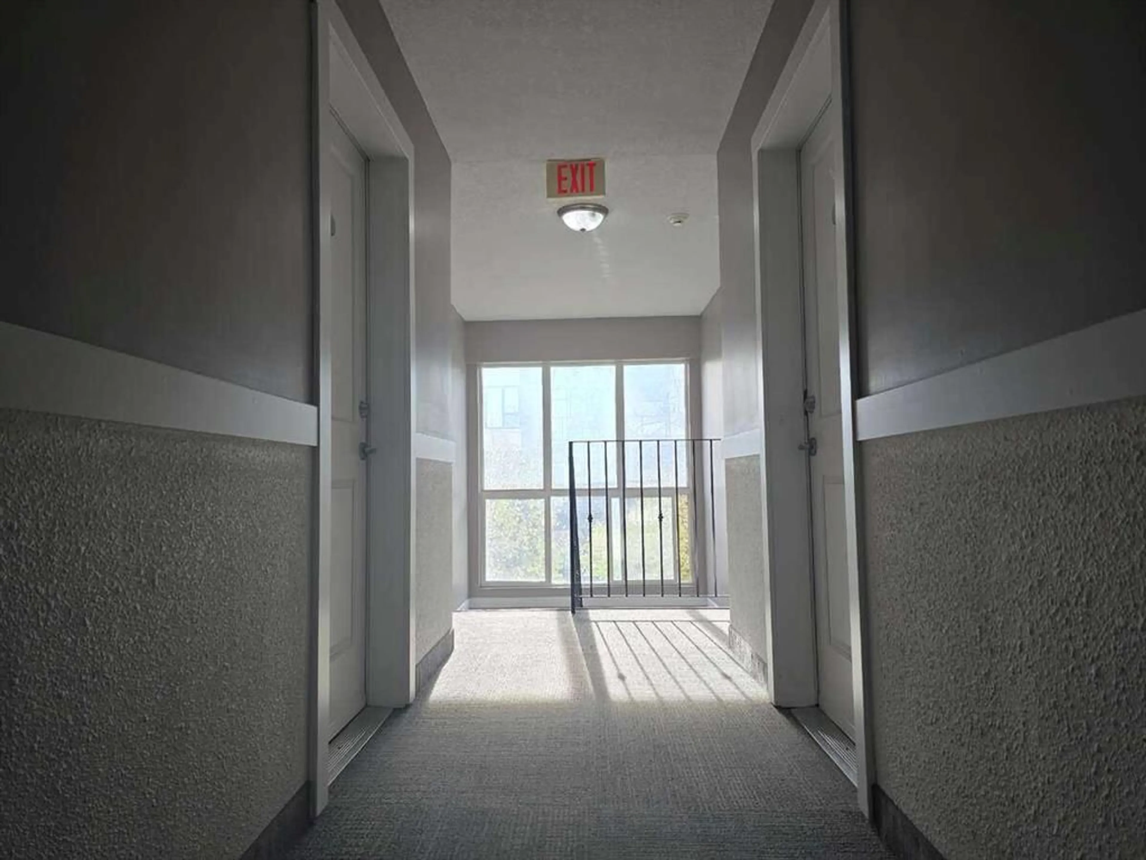 pillar/IMG-A2219863_4.jpg