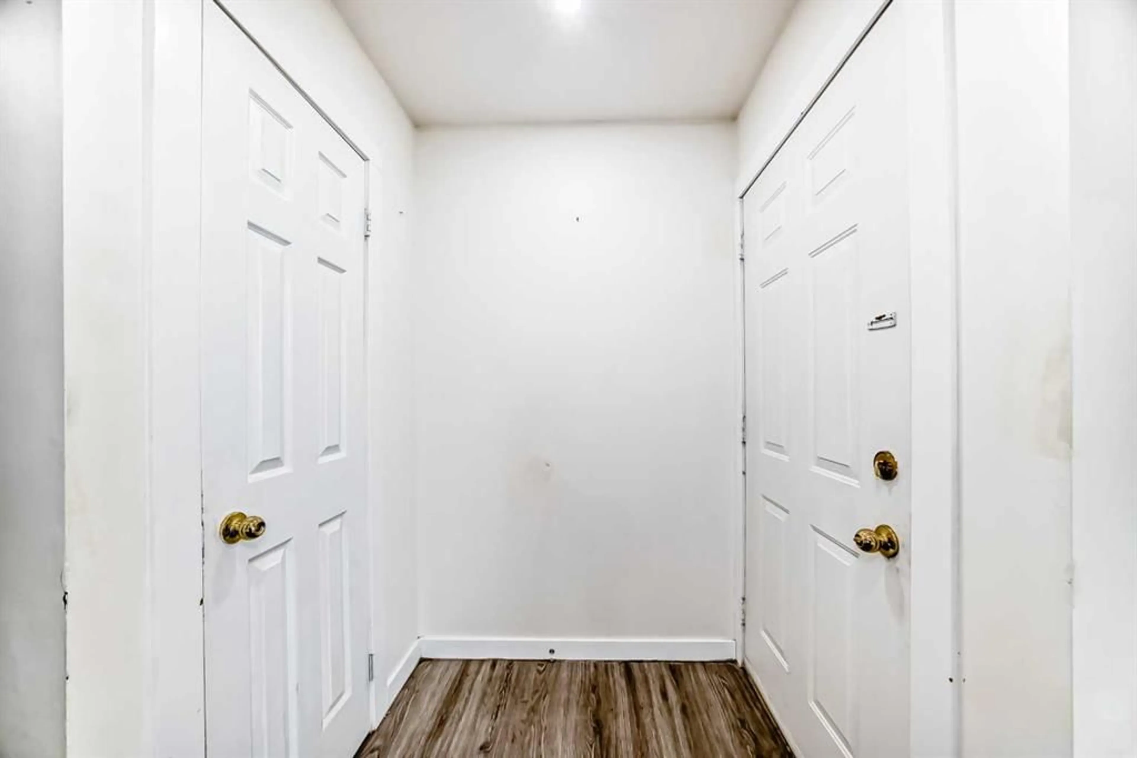 pillar/IMG-A2220398_3.jpg
