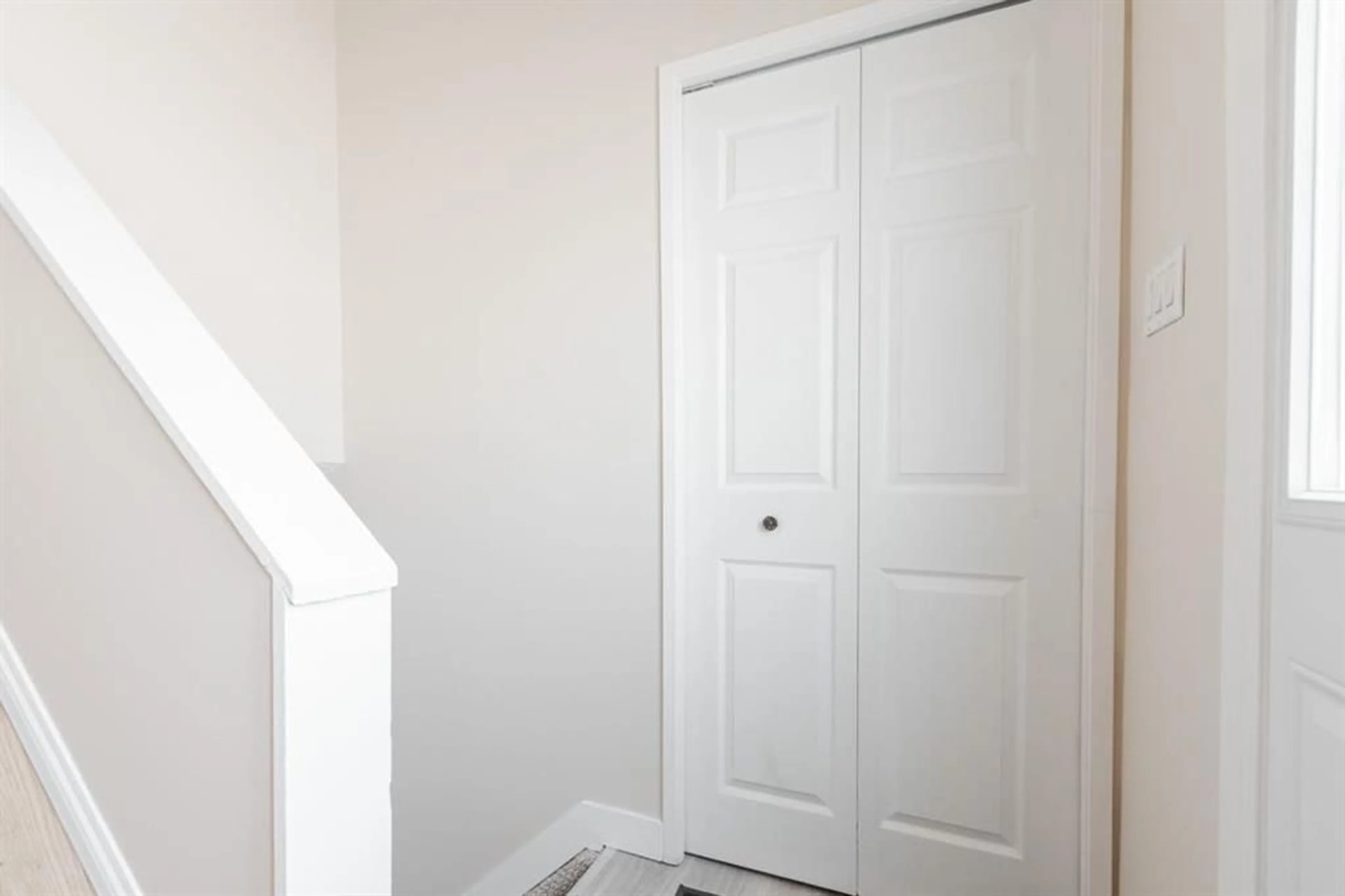 pillar/IMG-A2221298_4.jpg