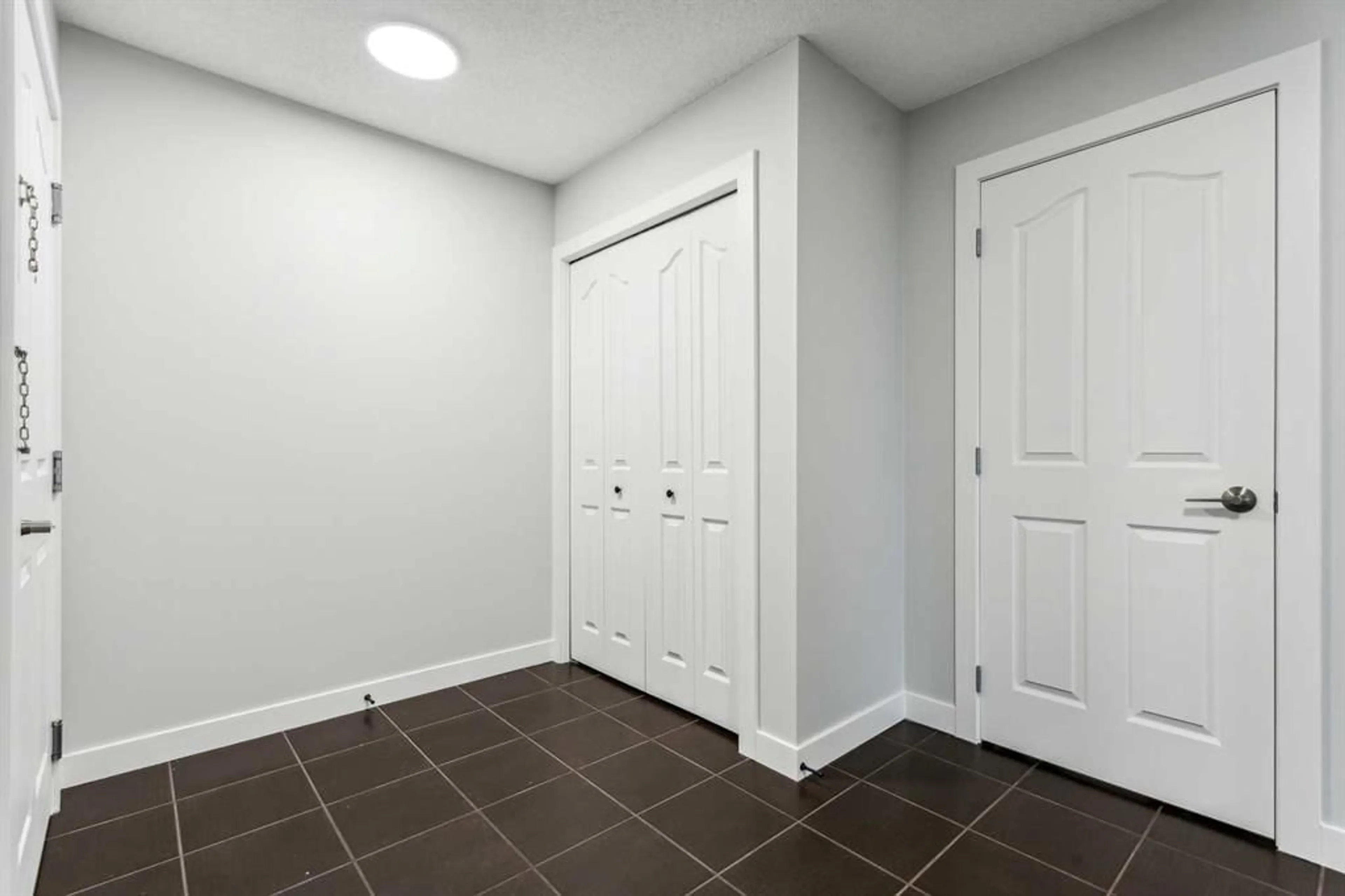 pillar/IMG-A2221369_5.jpg