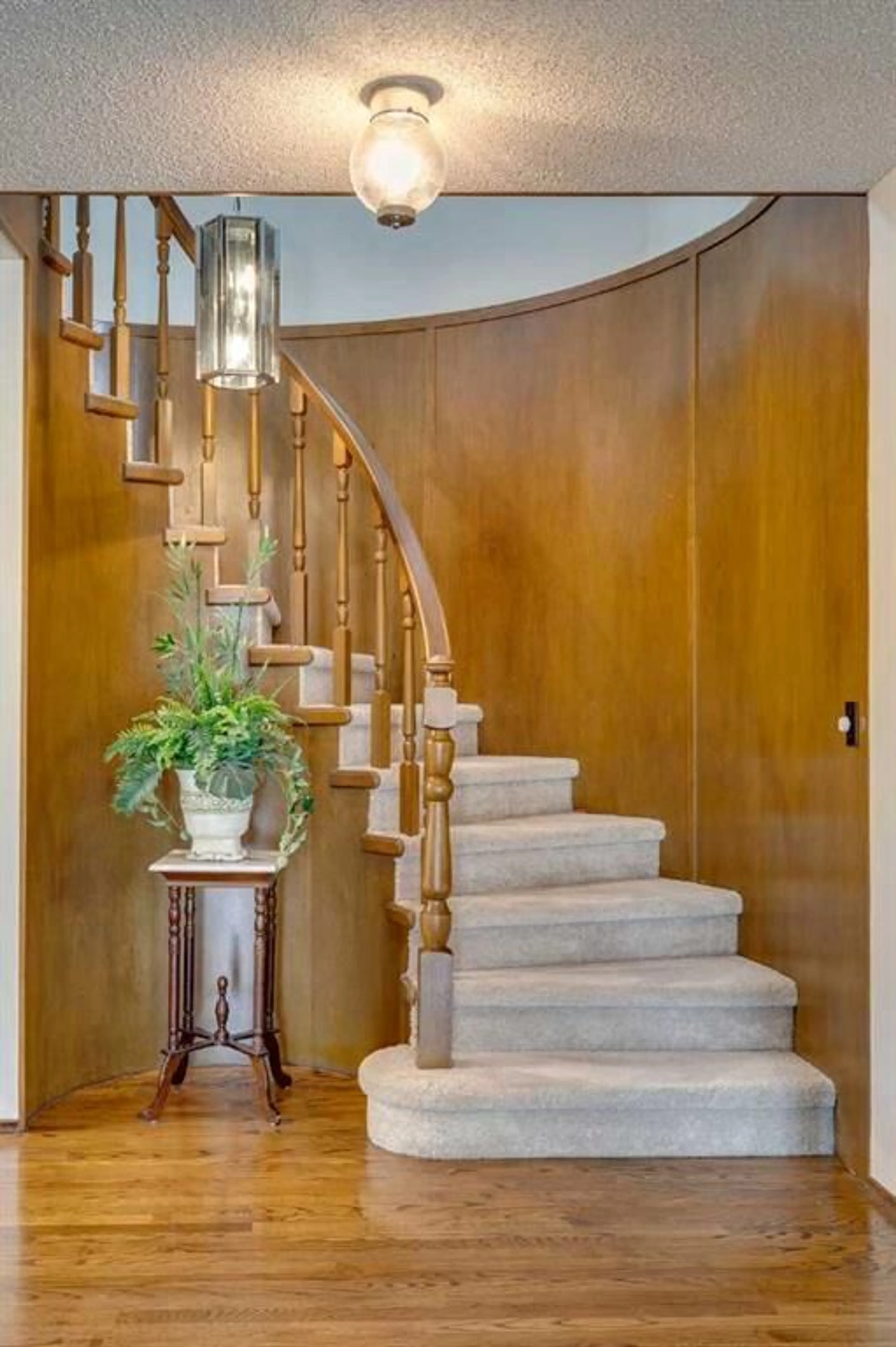pillar/IMG-A2222044_4.jpg