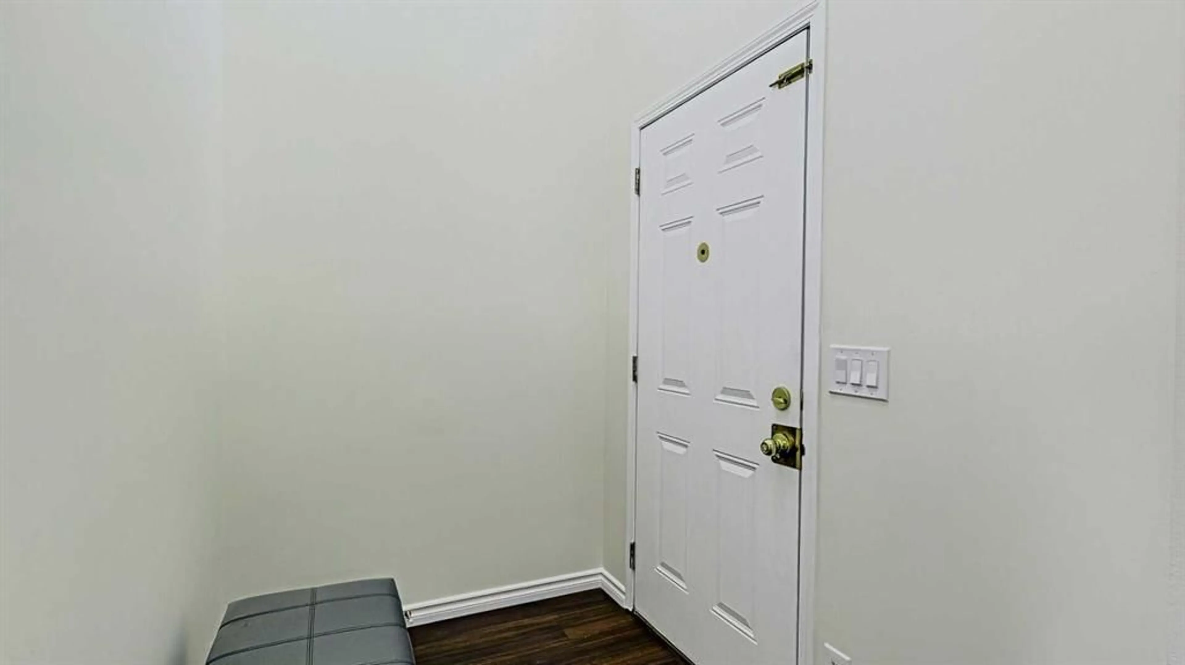 pillar/IMG-A2224351_4.jpg