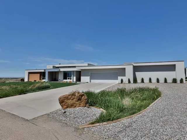 403 Meadow Lark Dr, Rural Lethbridge County 2