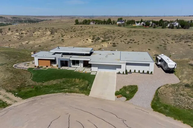 403 Meadow Lark Dr, Rural Lethbridge County 3