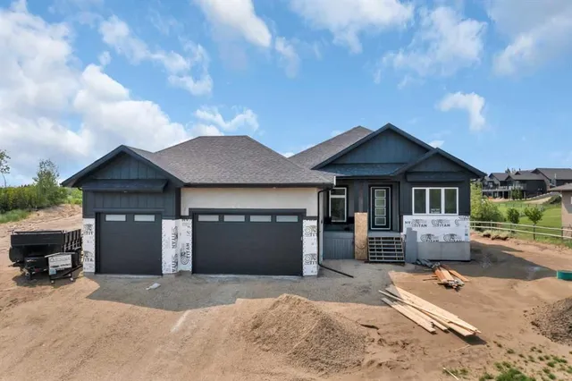 305 Wolf Run Dr, Rural Ponoka County 3