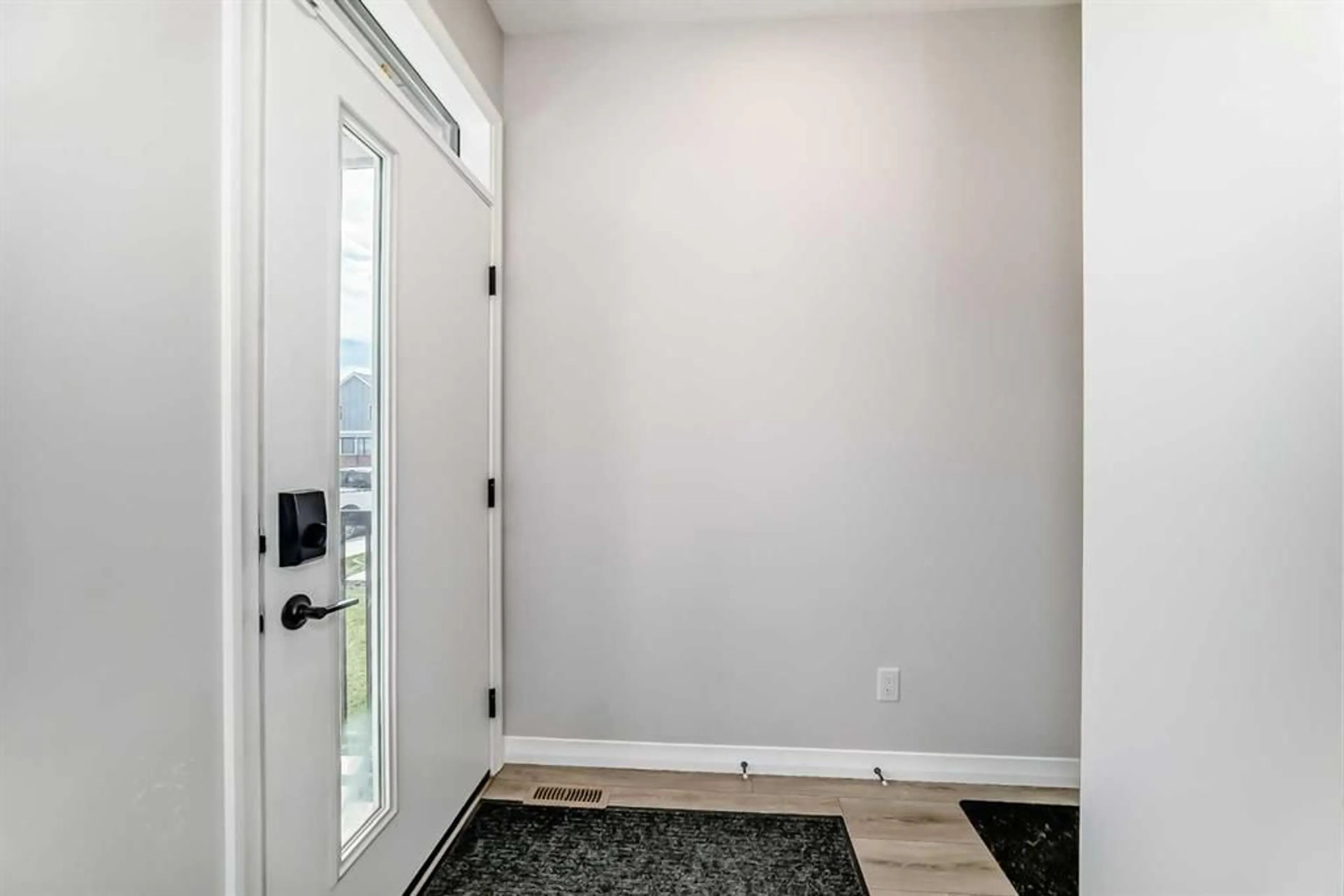 pillar/IMG-A2229227_4.jpg