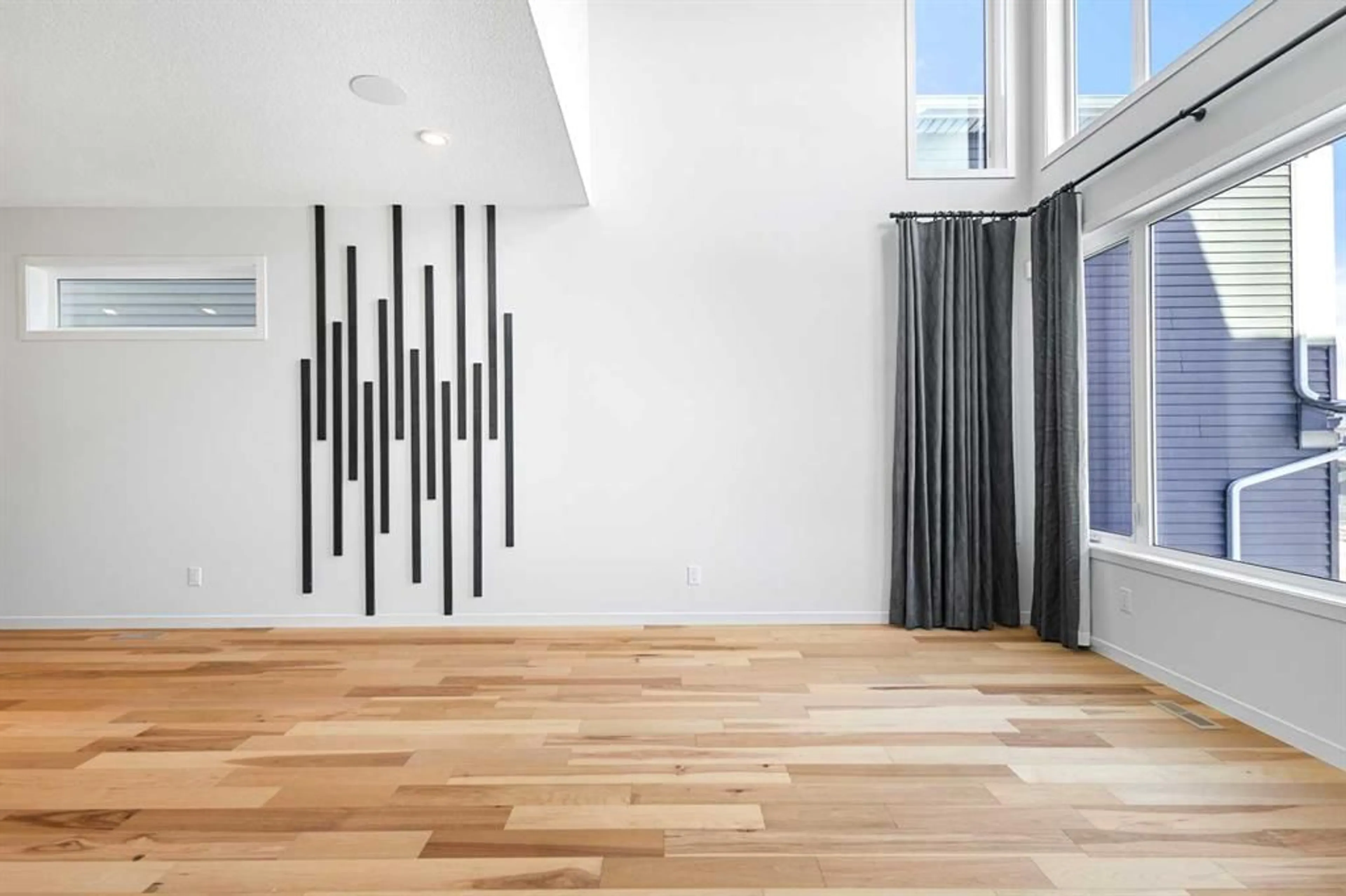 pillar/IMG-A2230535_5.jpg