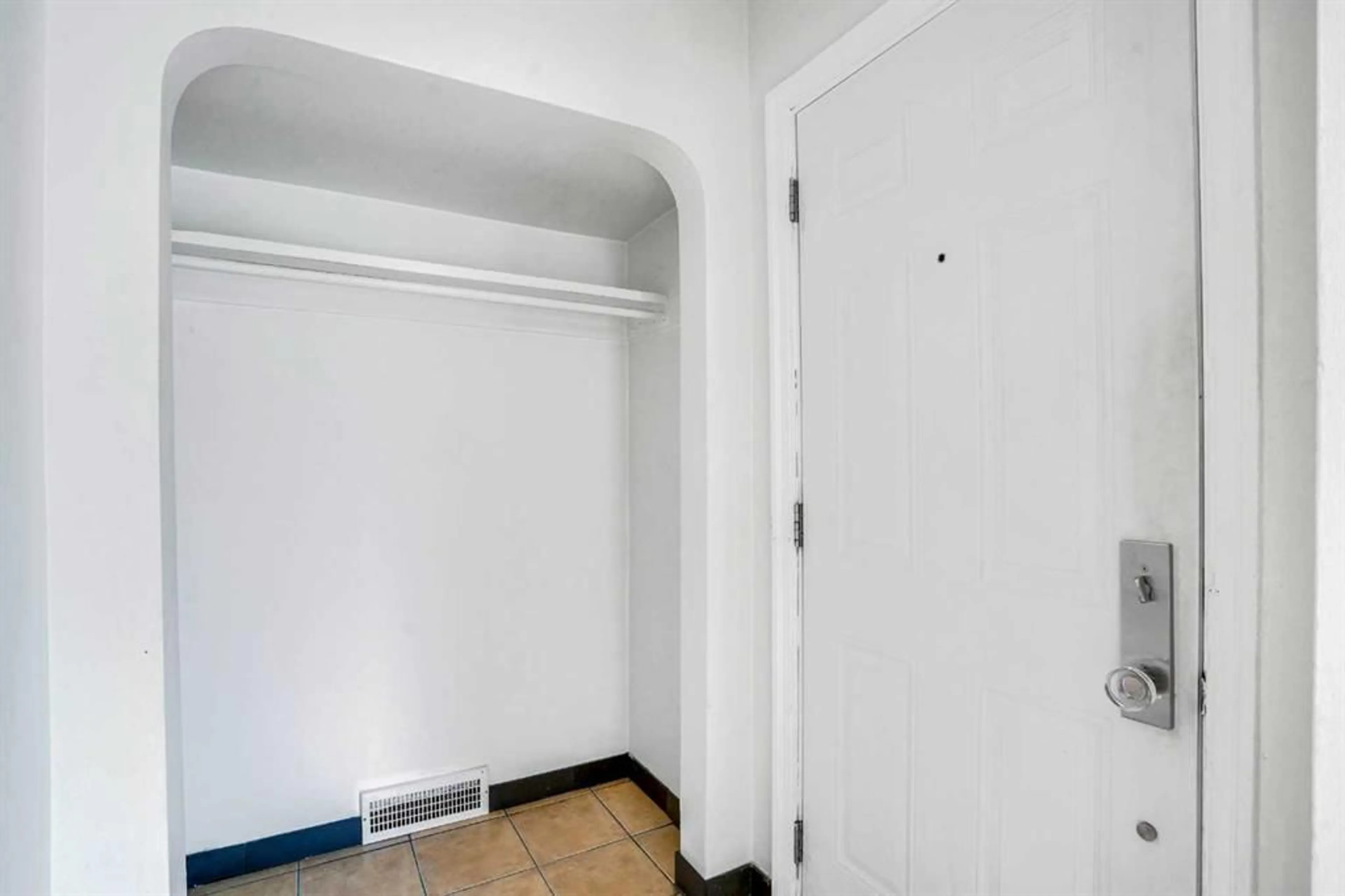 pillar/IMG-A2231190_5.jpg