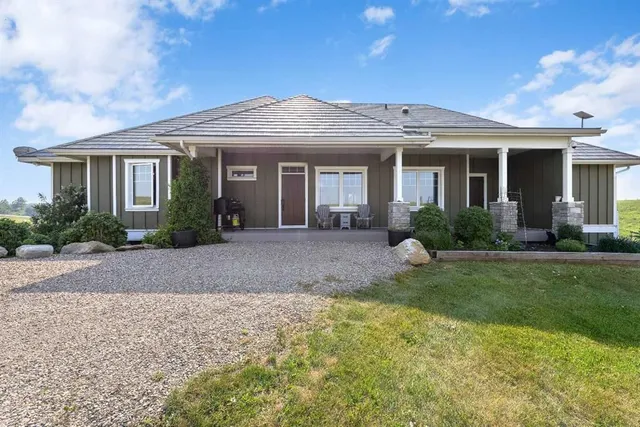 32325 Range Road 24, Rural Mountain View County 3
