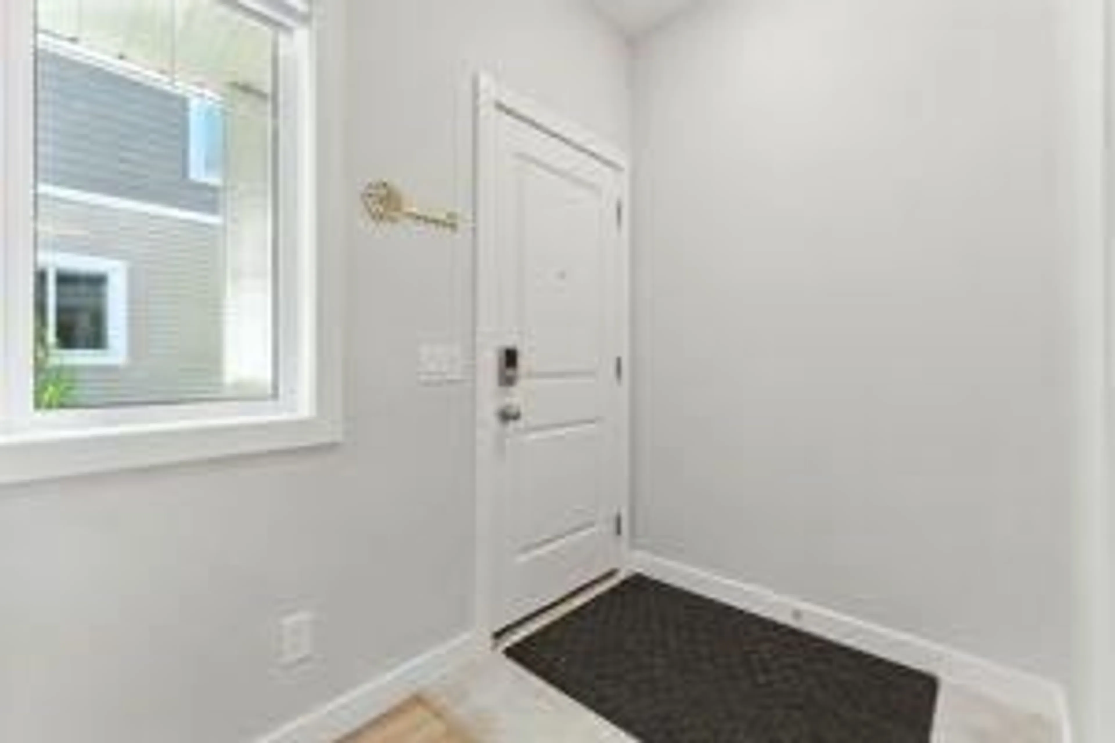 pillar/IMG-A2231944_5.jpg