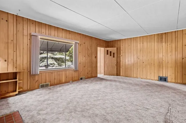 404 Otter St, Banff 4