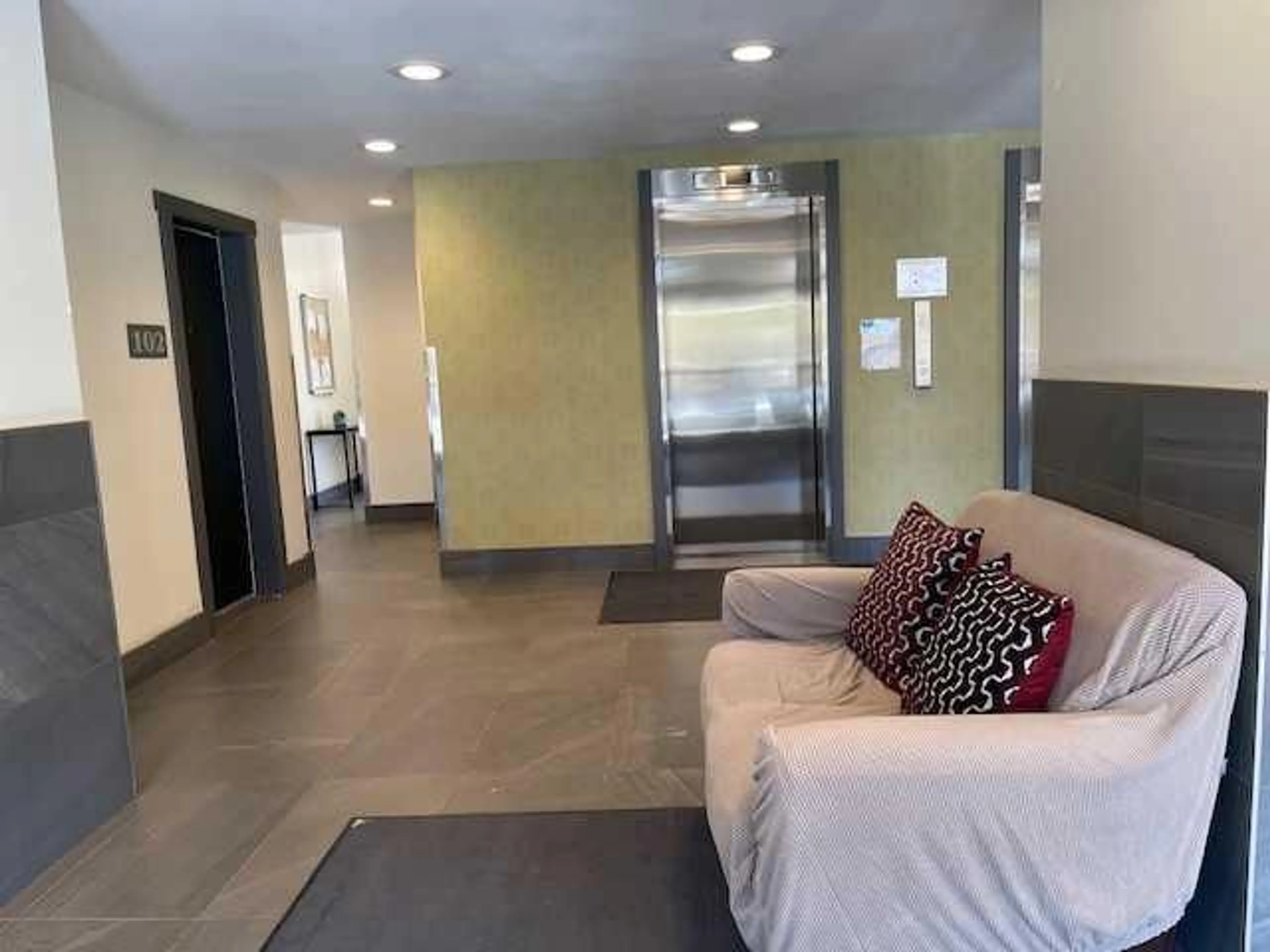 pillar/IMG-A2234256_4.jpg