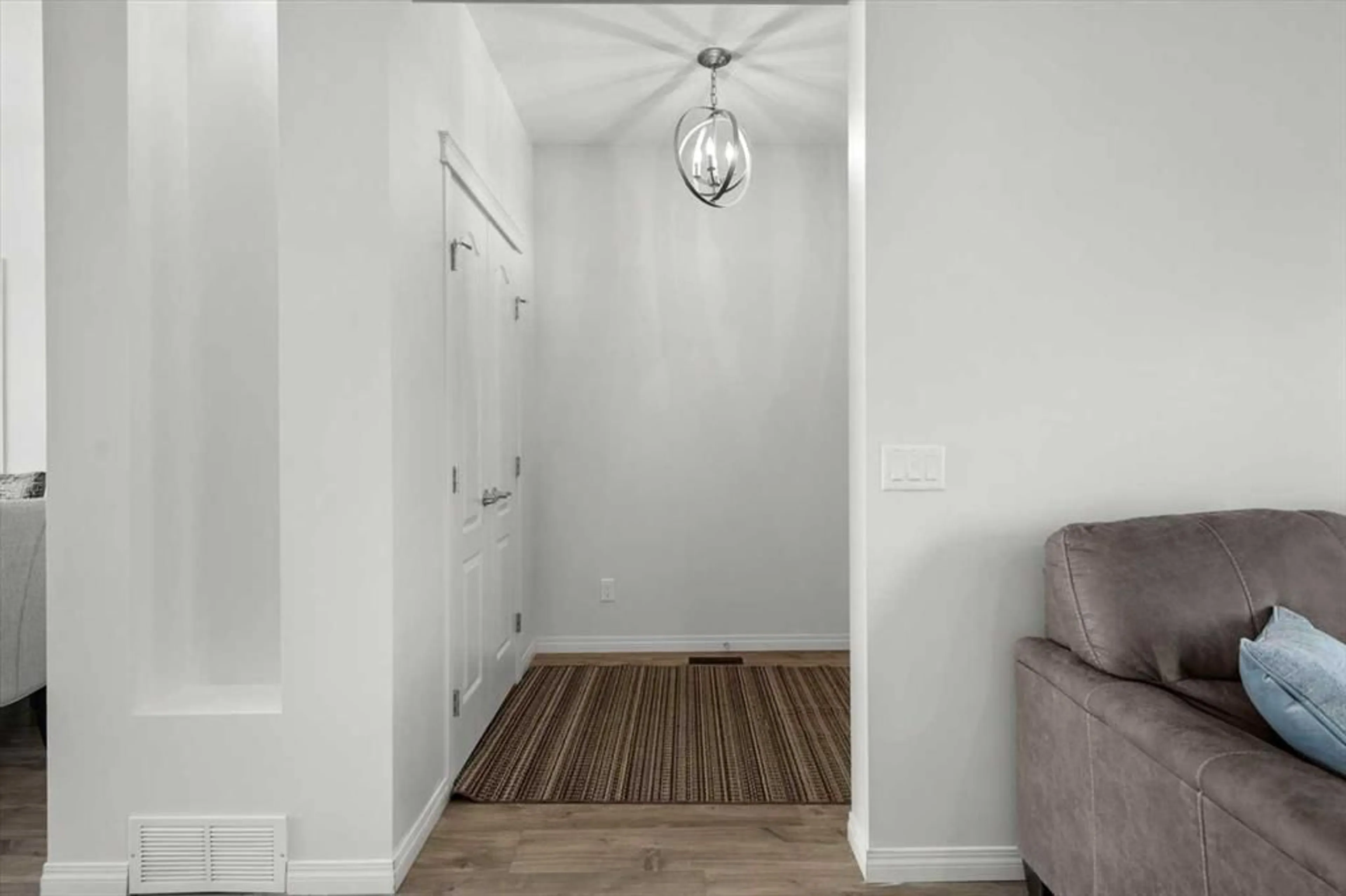 pillar/IMG-A2234419_4.jpg