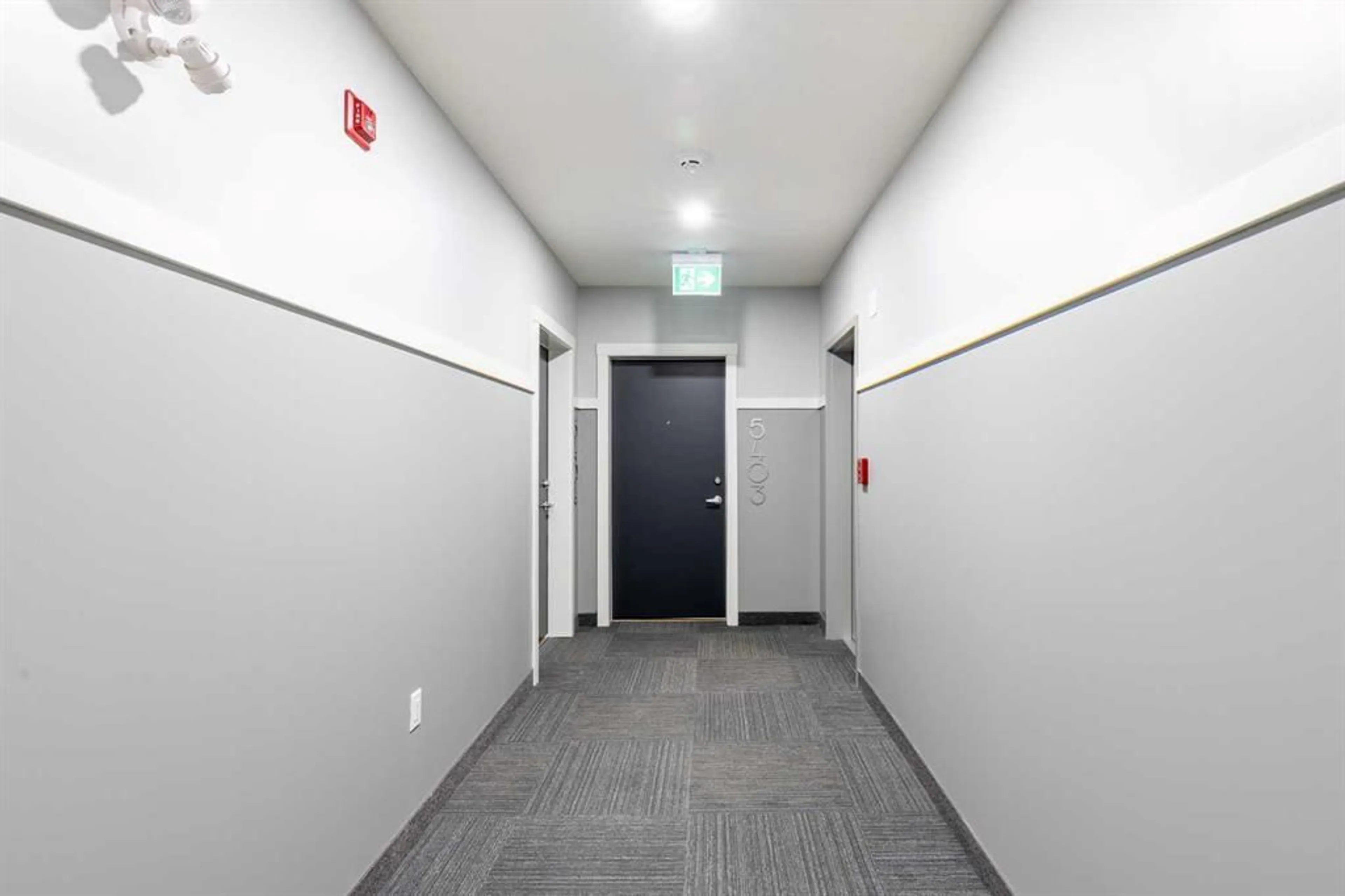 pillar/IMG-A2236944_4.jpg