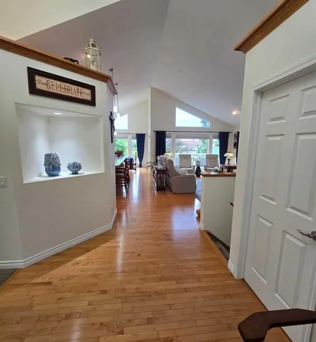 79 Park Pl, Brooks 5