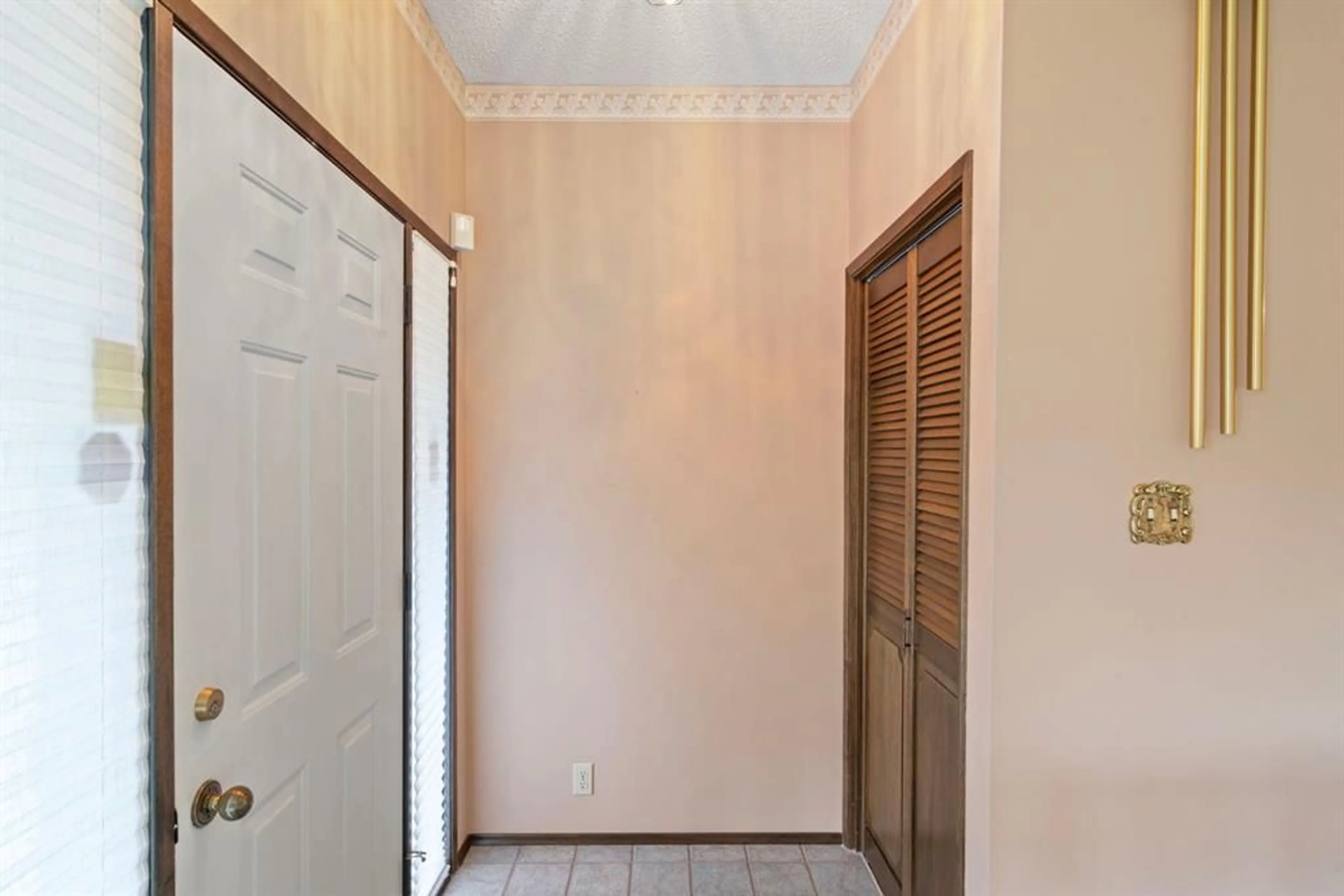 pillar/IMG-A2237641_4.jpg