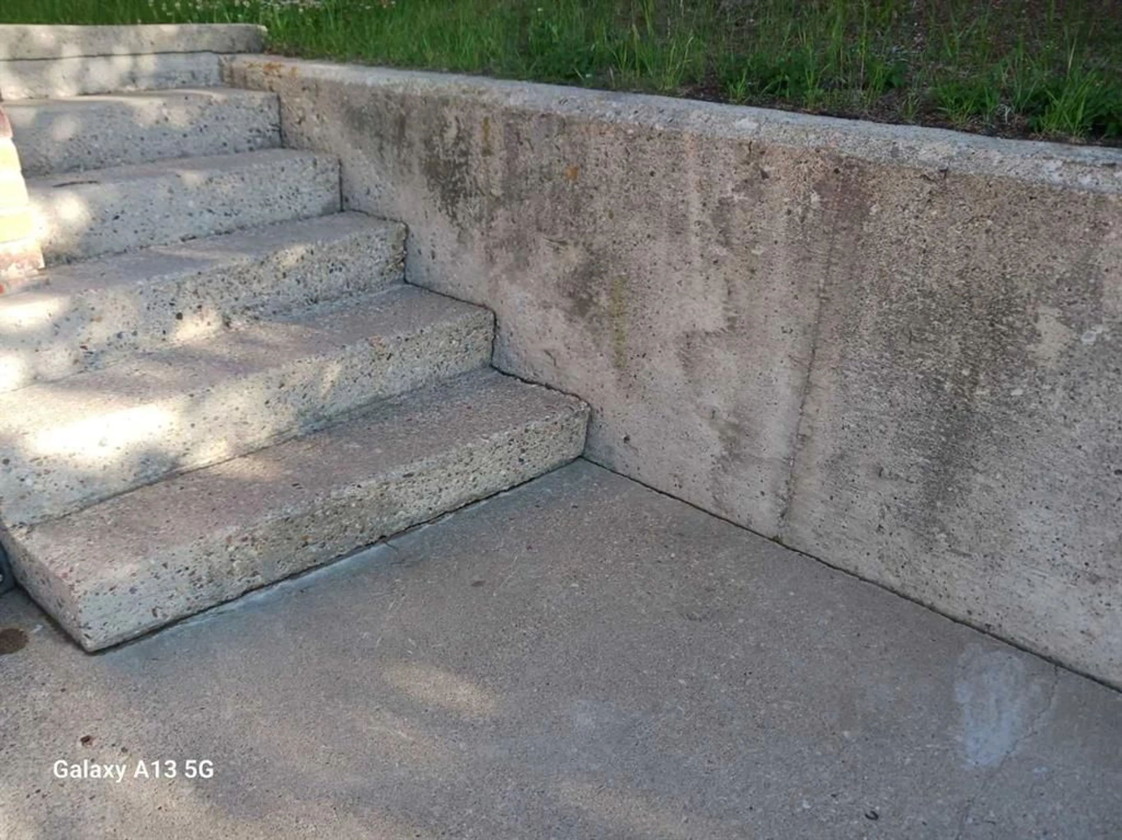 pillar/IMG-A2237956_6.jpg