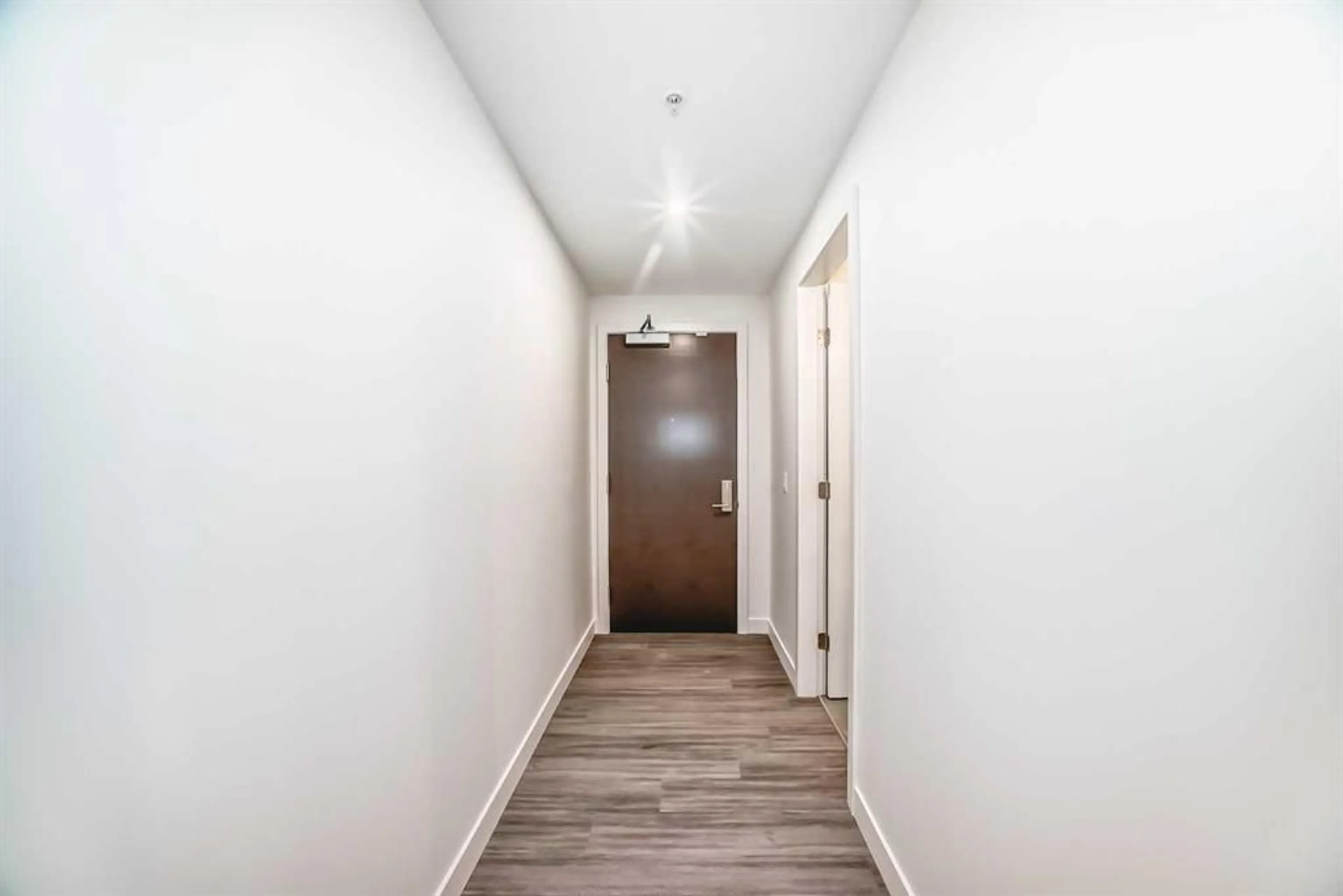 pillar/IMG-A2238327_5.jpg
