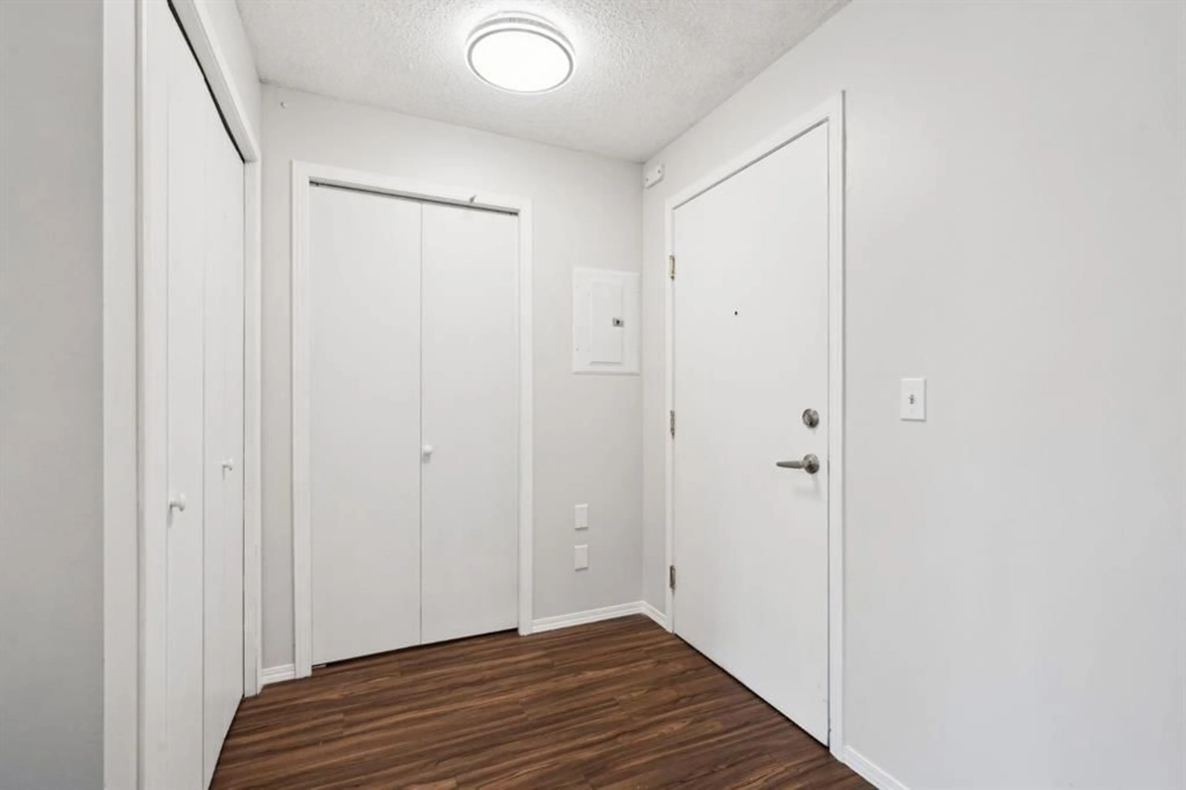 pillar/IMG-A2239039_4.jpg