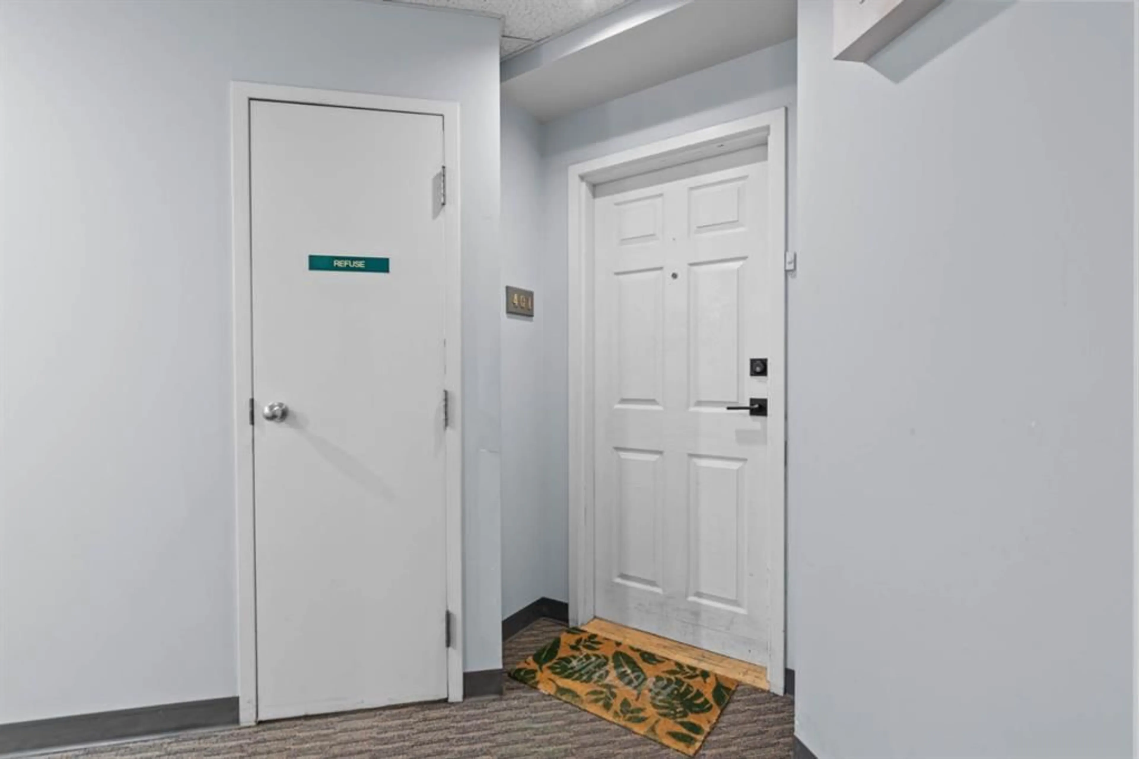 pillar/IMG-A2242860_4.jpg