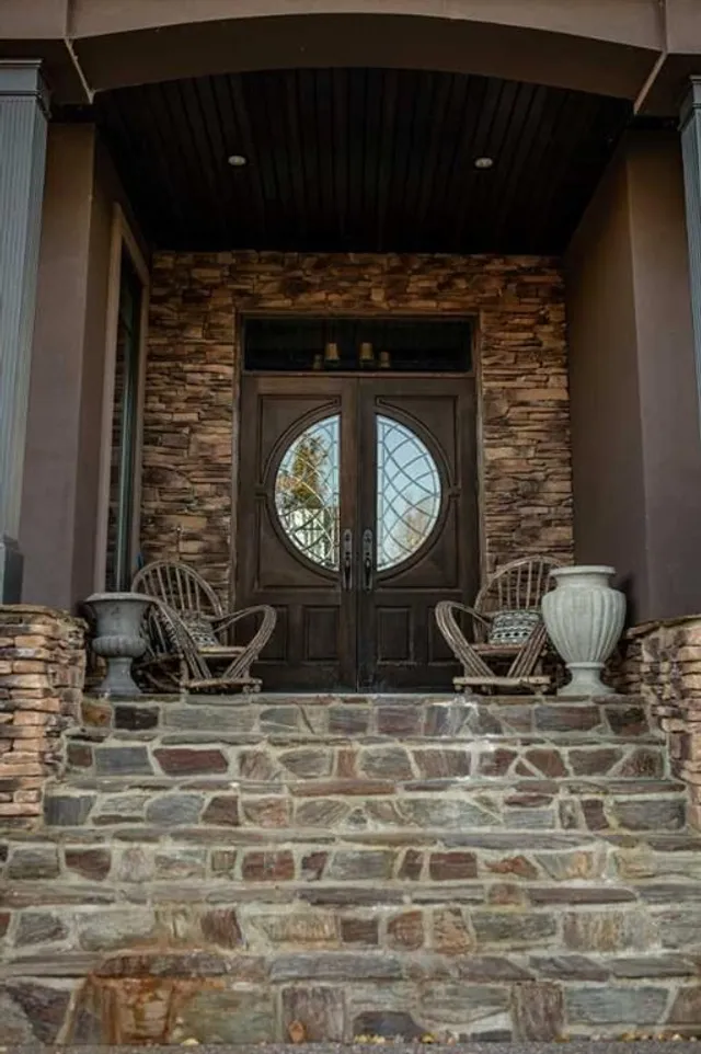 13 Chinook Cres, High Level 4