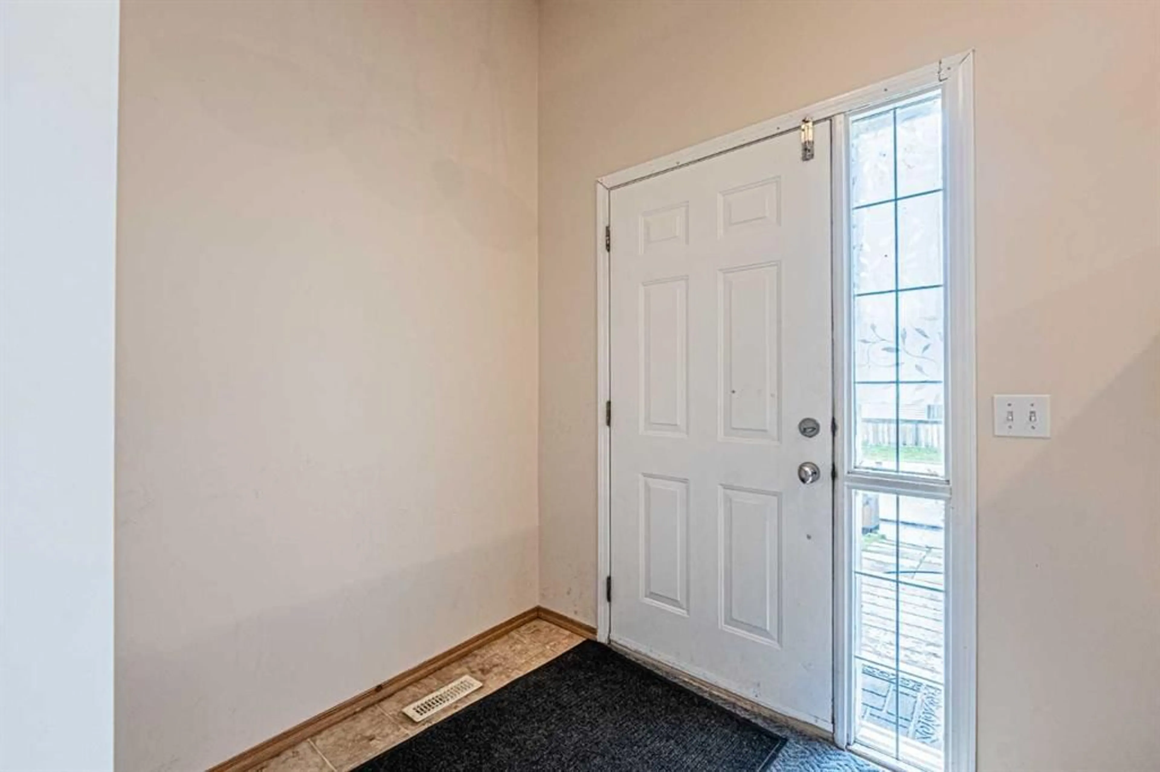 pillar/IMG-A2245045_4.jpg