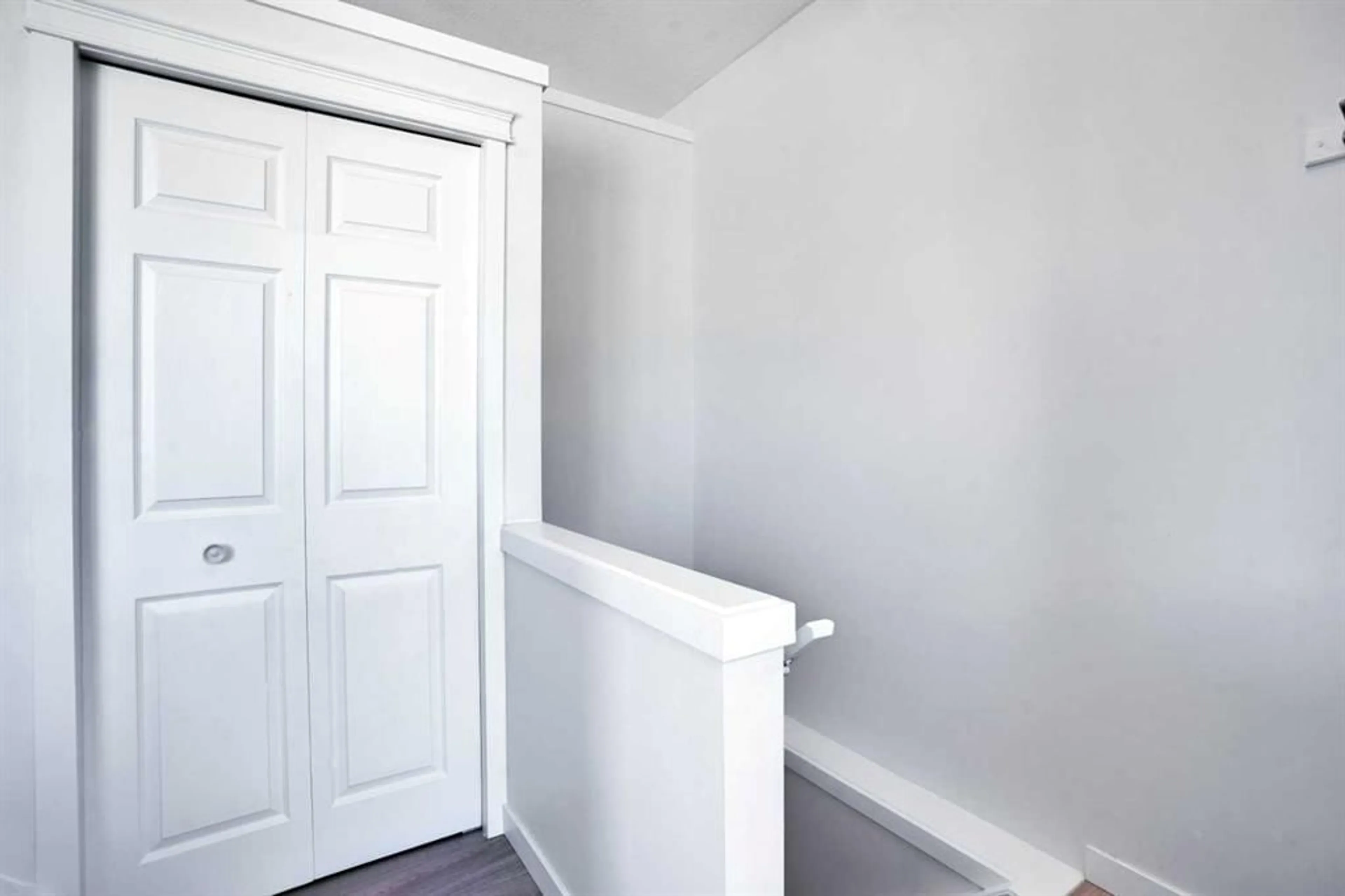 pillar/IMG-A2245055_4.jpg