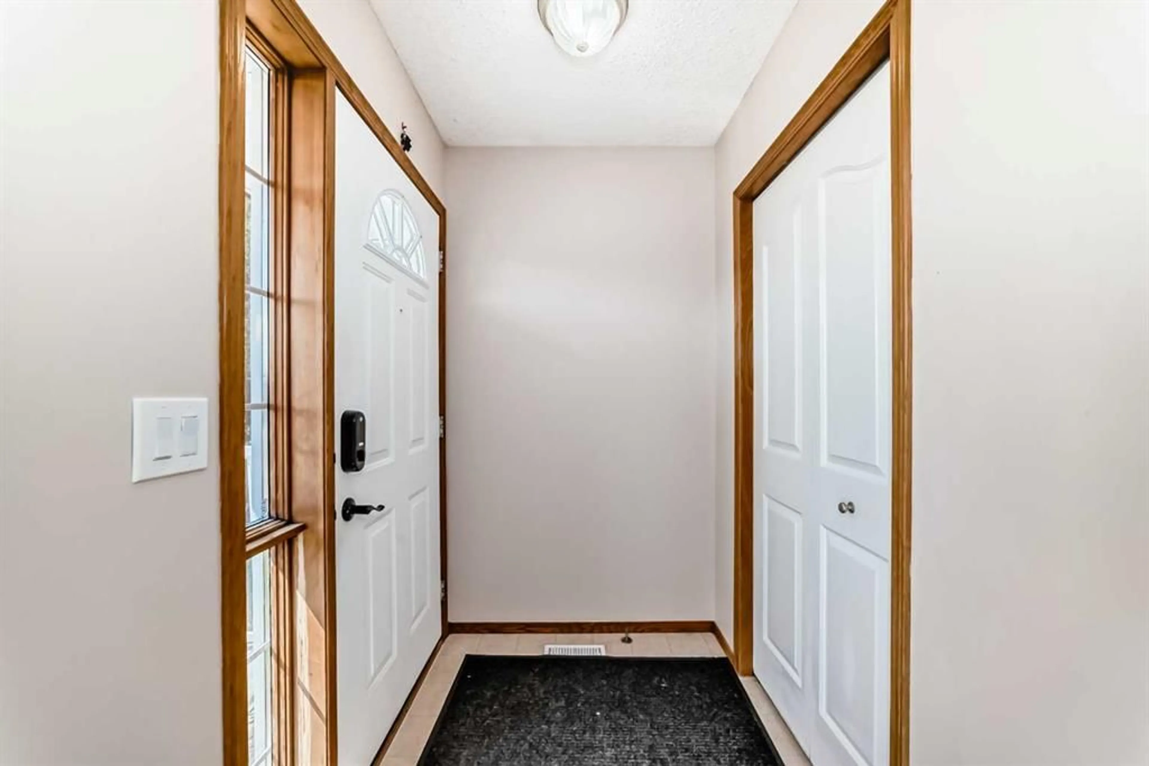 pillar/IMG-A2245330_4.jpg