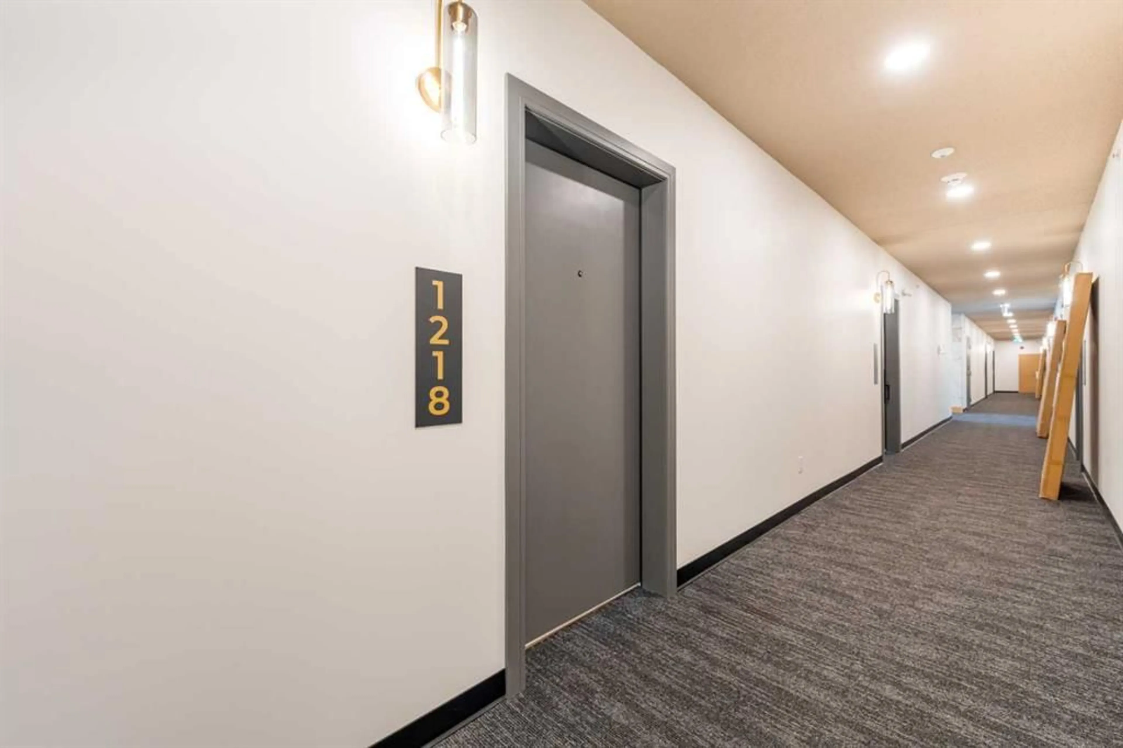 pillar/IMG-A2250980_4.jpg
