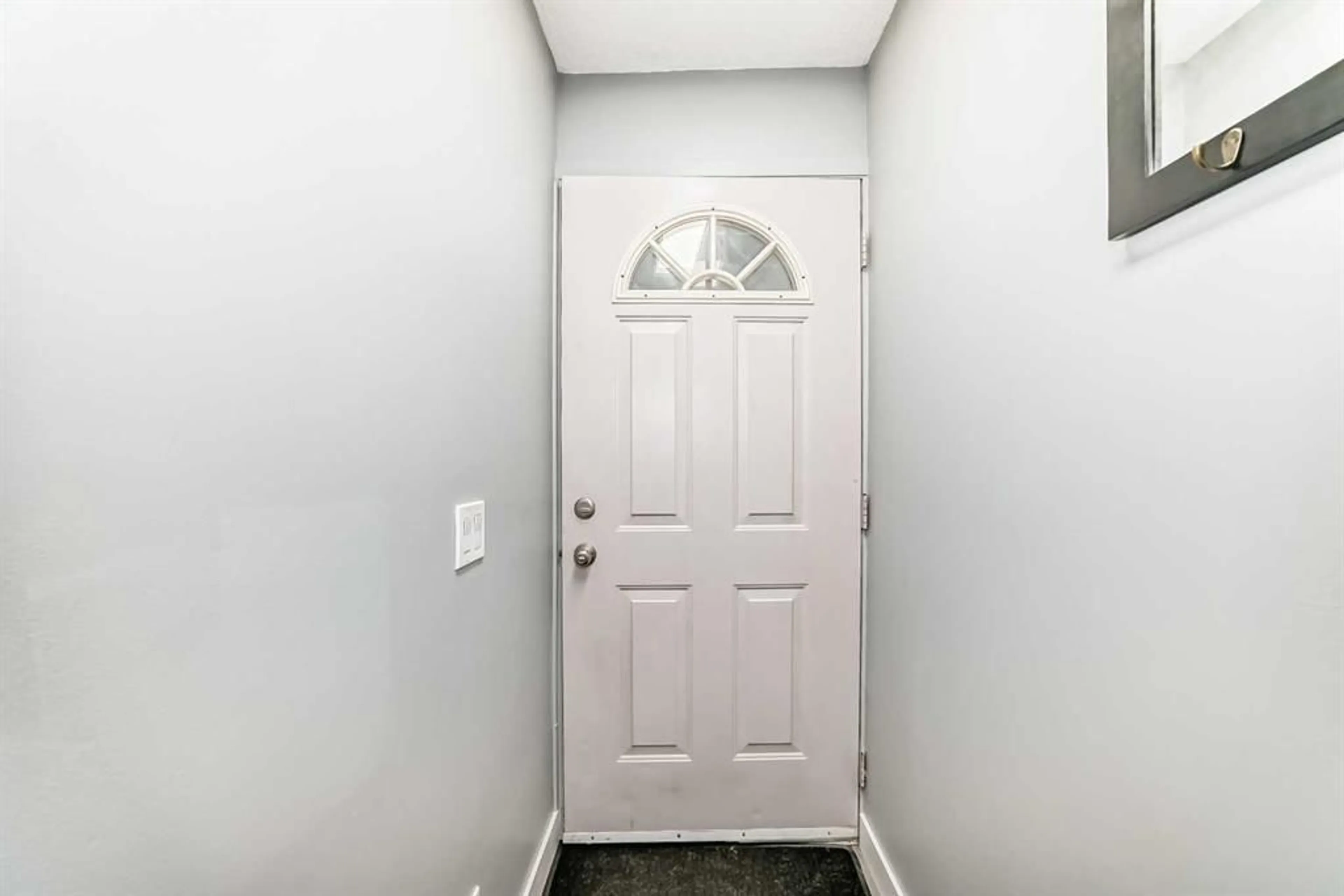 pillar/IMG-A2252947_4.jpg