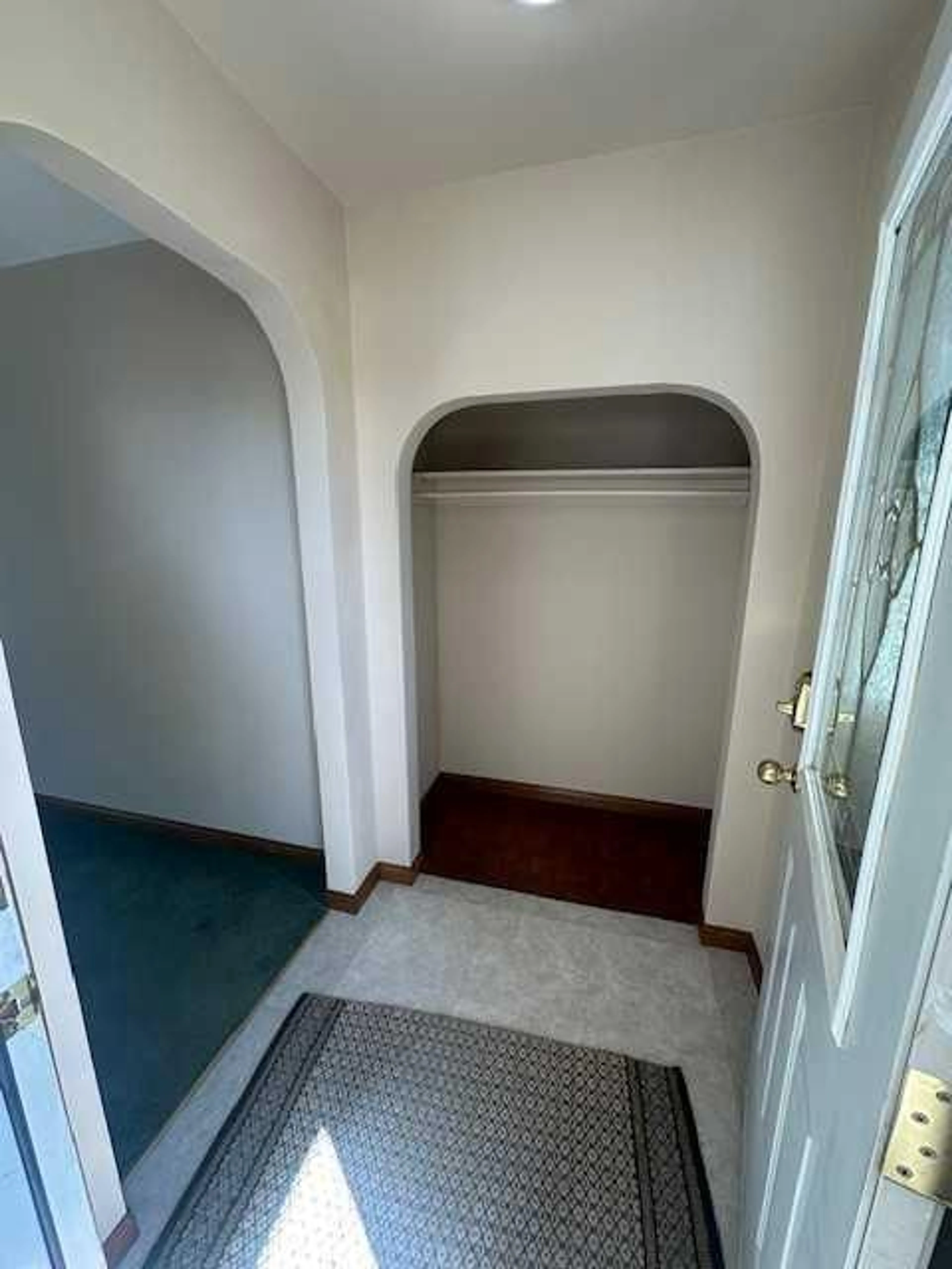 pillar/IMG-A2252990_3.jpg