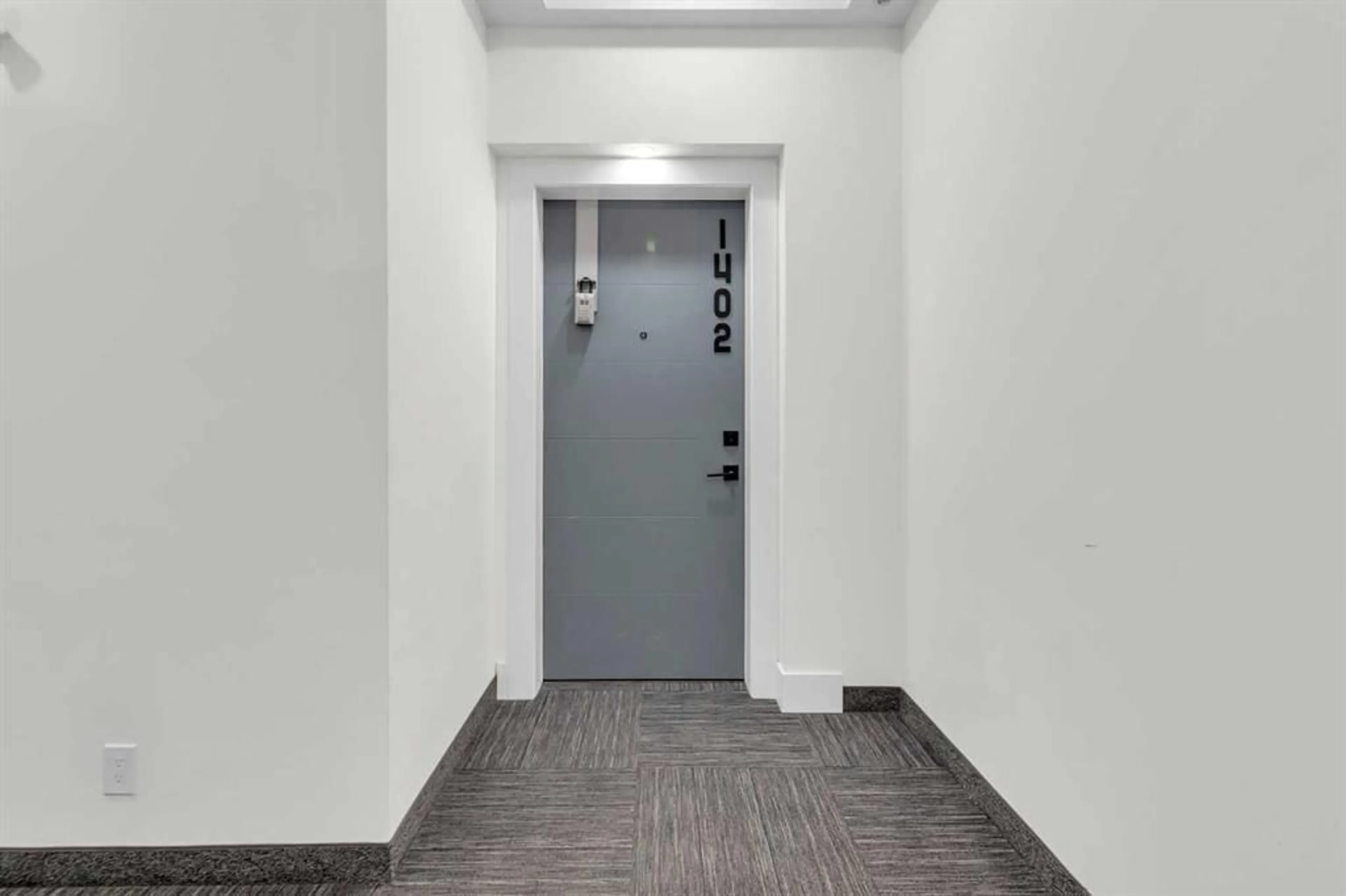 pillar/IMG-A2253035_4.jpg