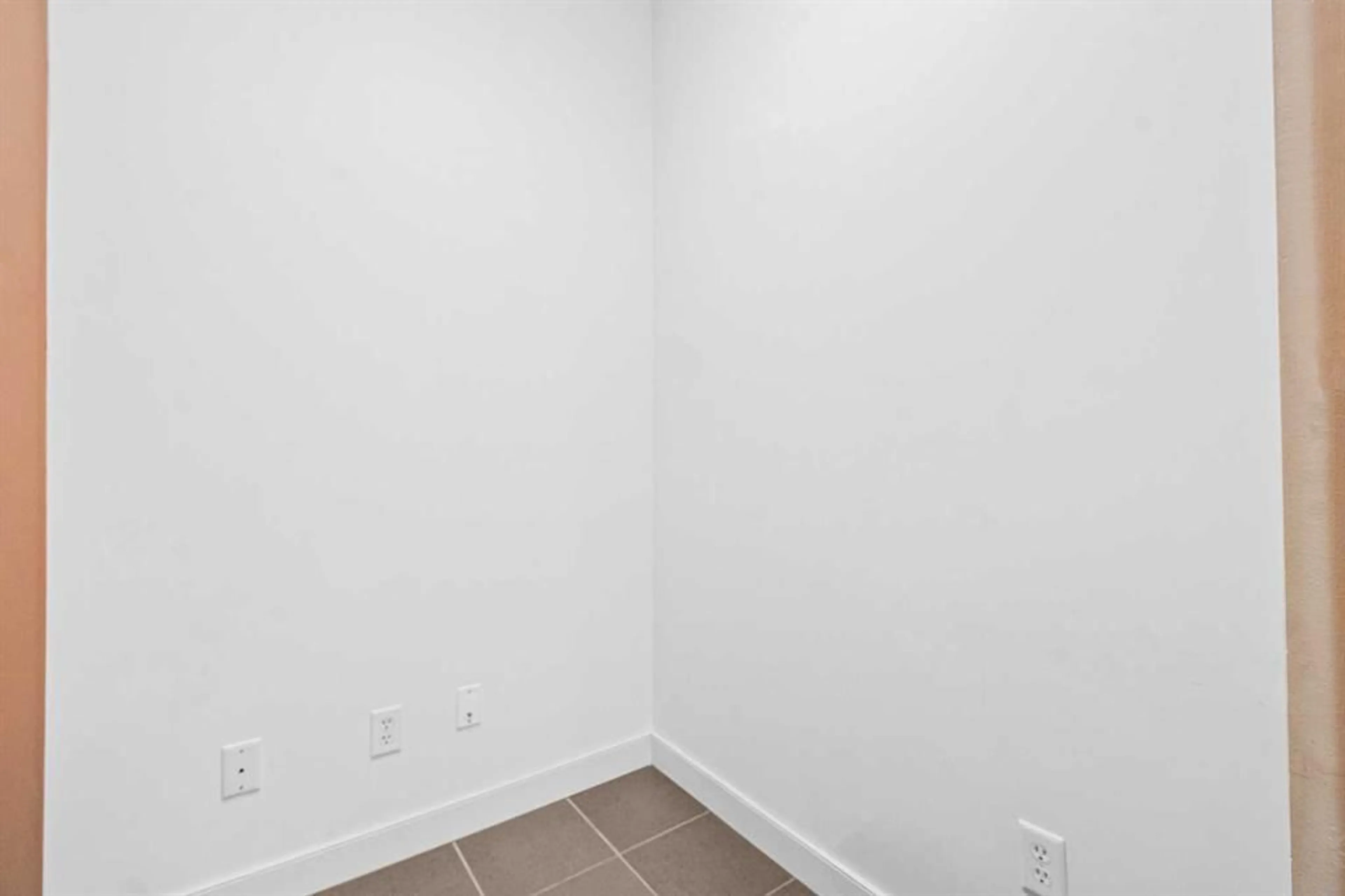 pillar/IMG-A2254081_5.jpg