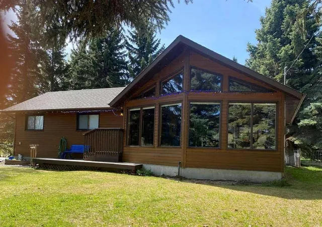34 Lakeshore Dr, Grandview 2
