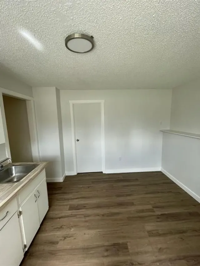 10132 102 Ave, Grande Prairie 4