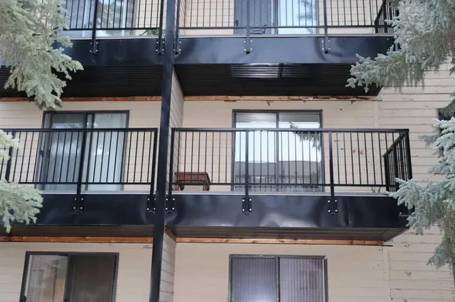 1221B West Haven Drive #205, Edson 2