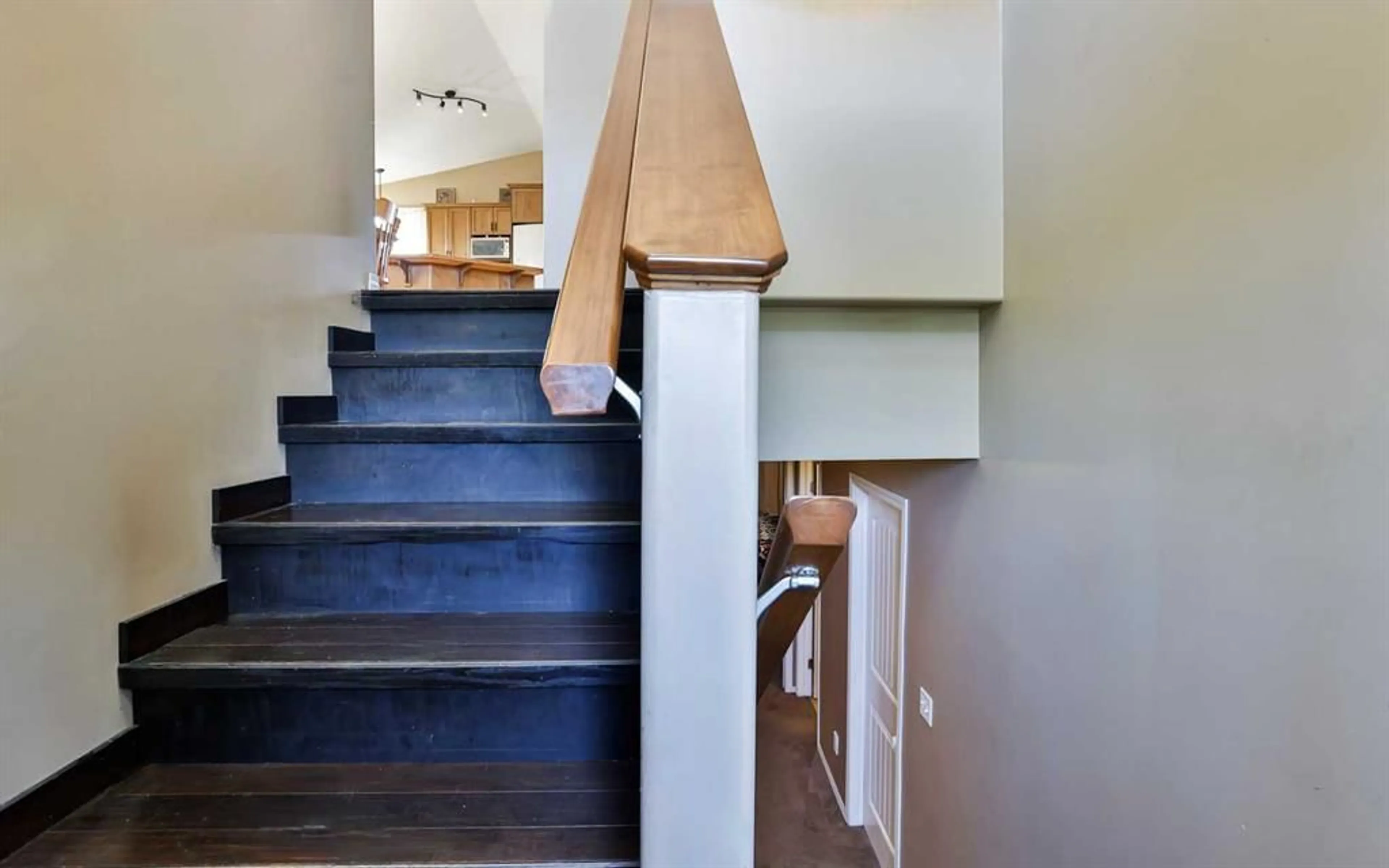 pillar/IMG-A2255286_4.jpg