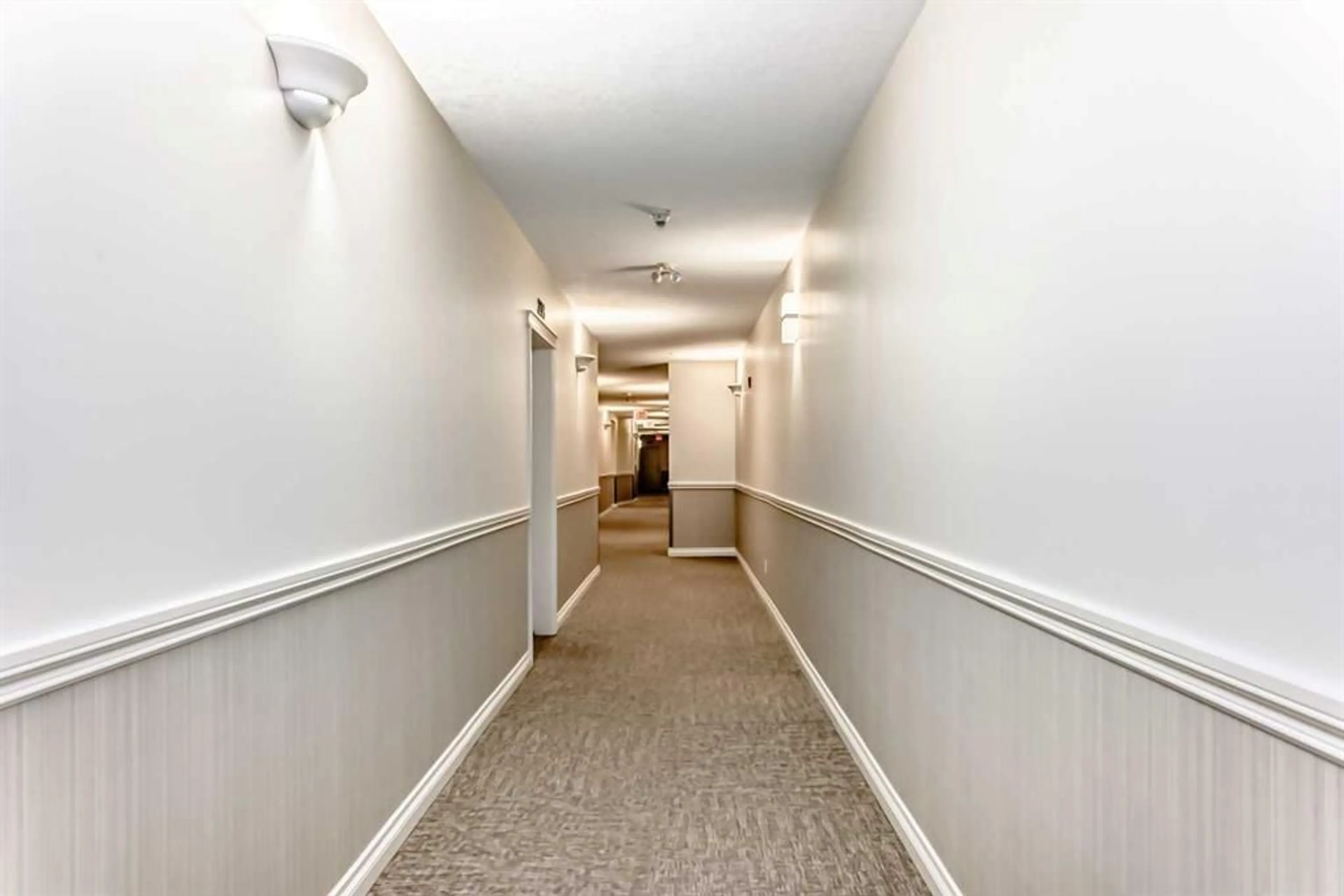 pillar/IMG-A2257624_5.jpg