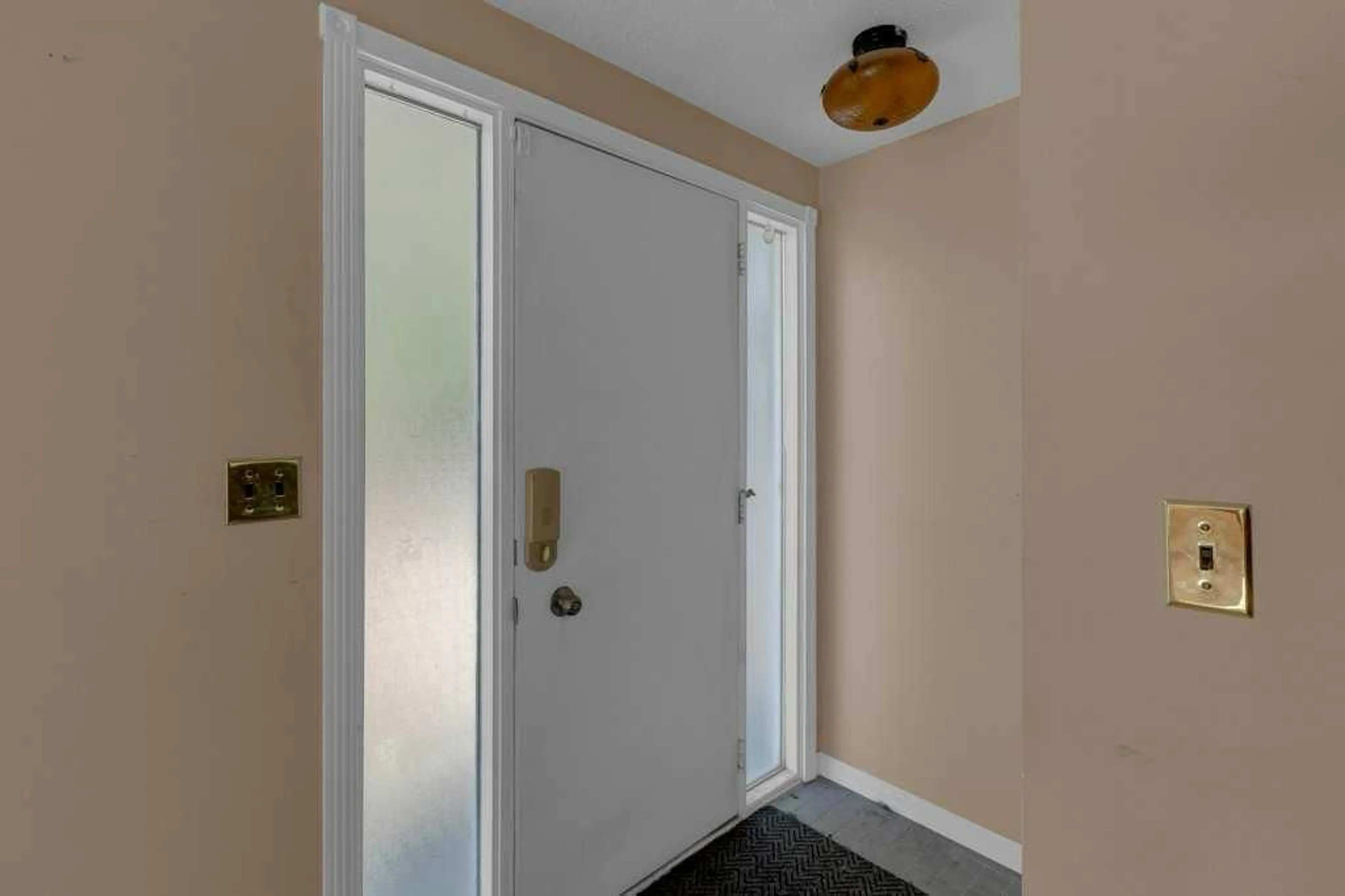 pillar/IMG-A2260009_5.jpg