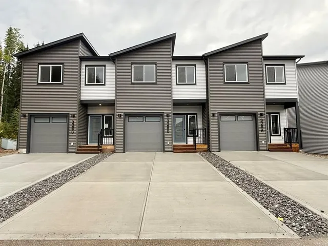 328B BOUTIN Ave, Hinton 2