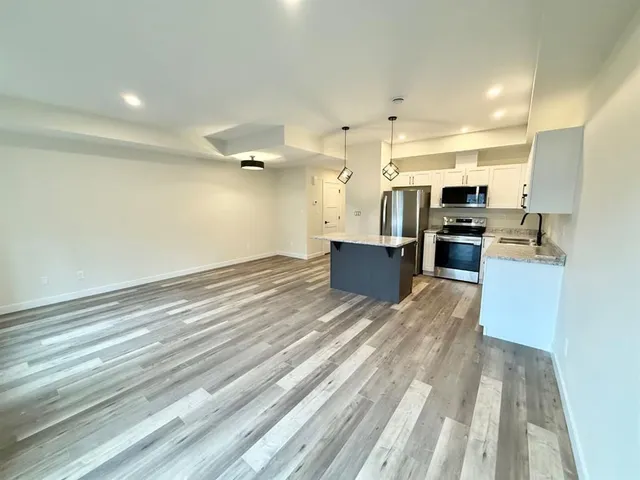 328B BOUTIN Ave, Hinton 5