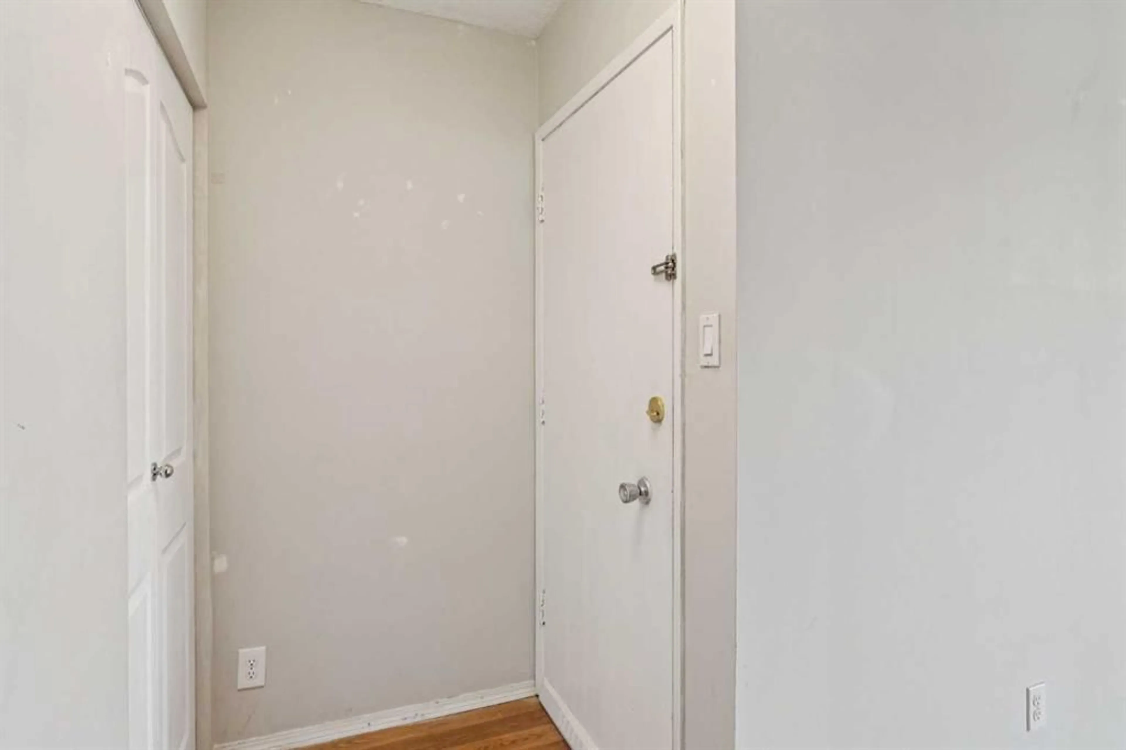 pillar/IMG-A2260394_4.jpg
