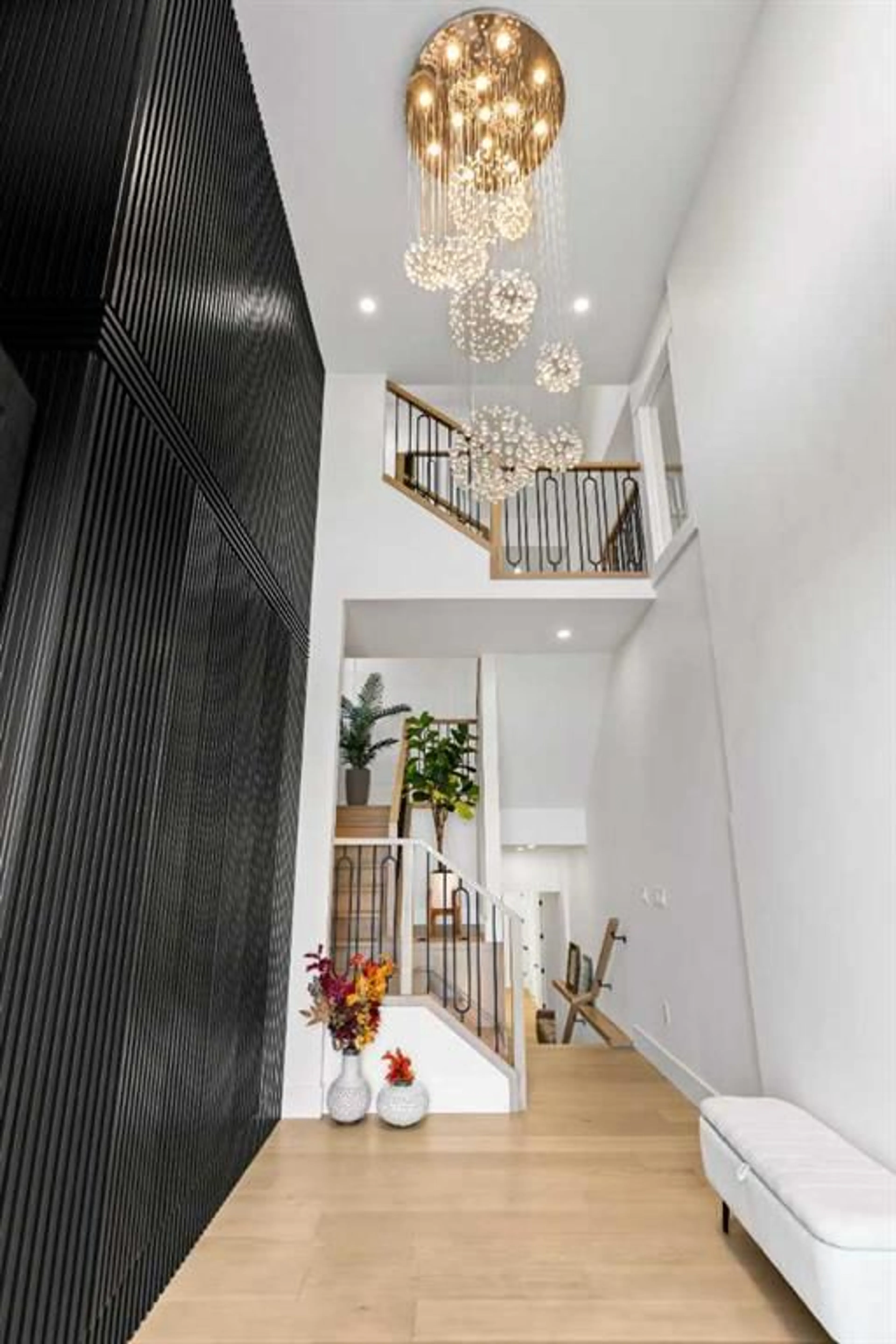 pillar/IMG-A2261859_3.jpg
