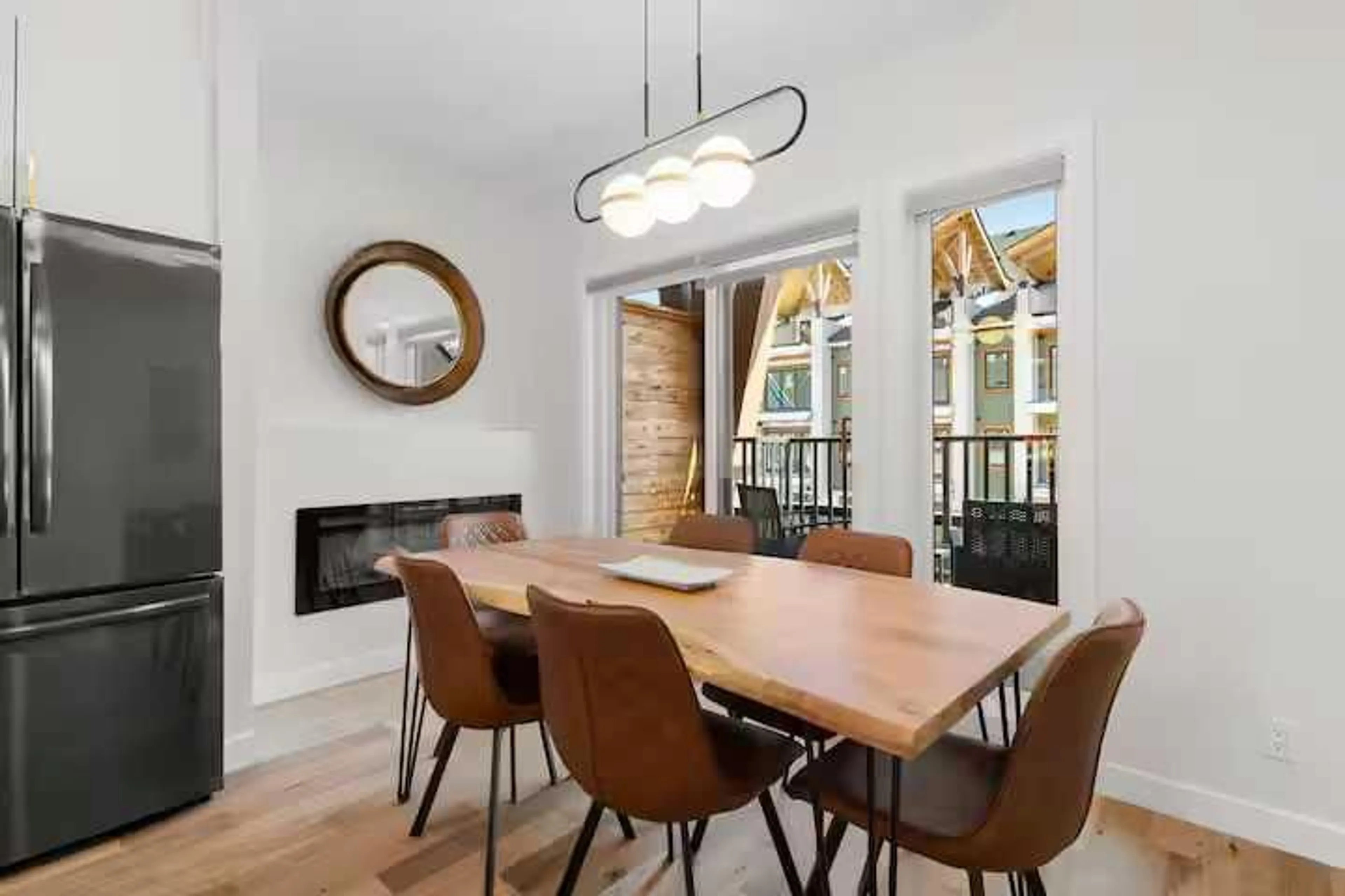 pillar/IMG-A2261954_5.jpg
