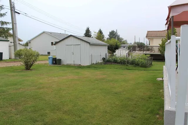 503 5th Avenue, Manning 5